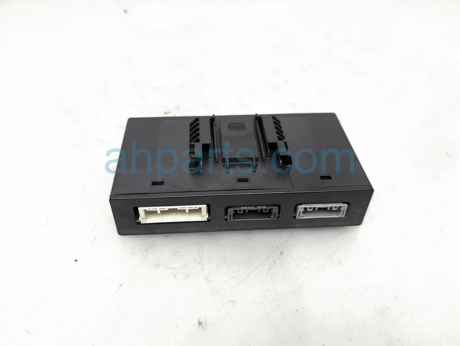 $125 Honda GATEWAY CONTROL MODULE UNIT