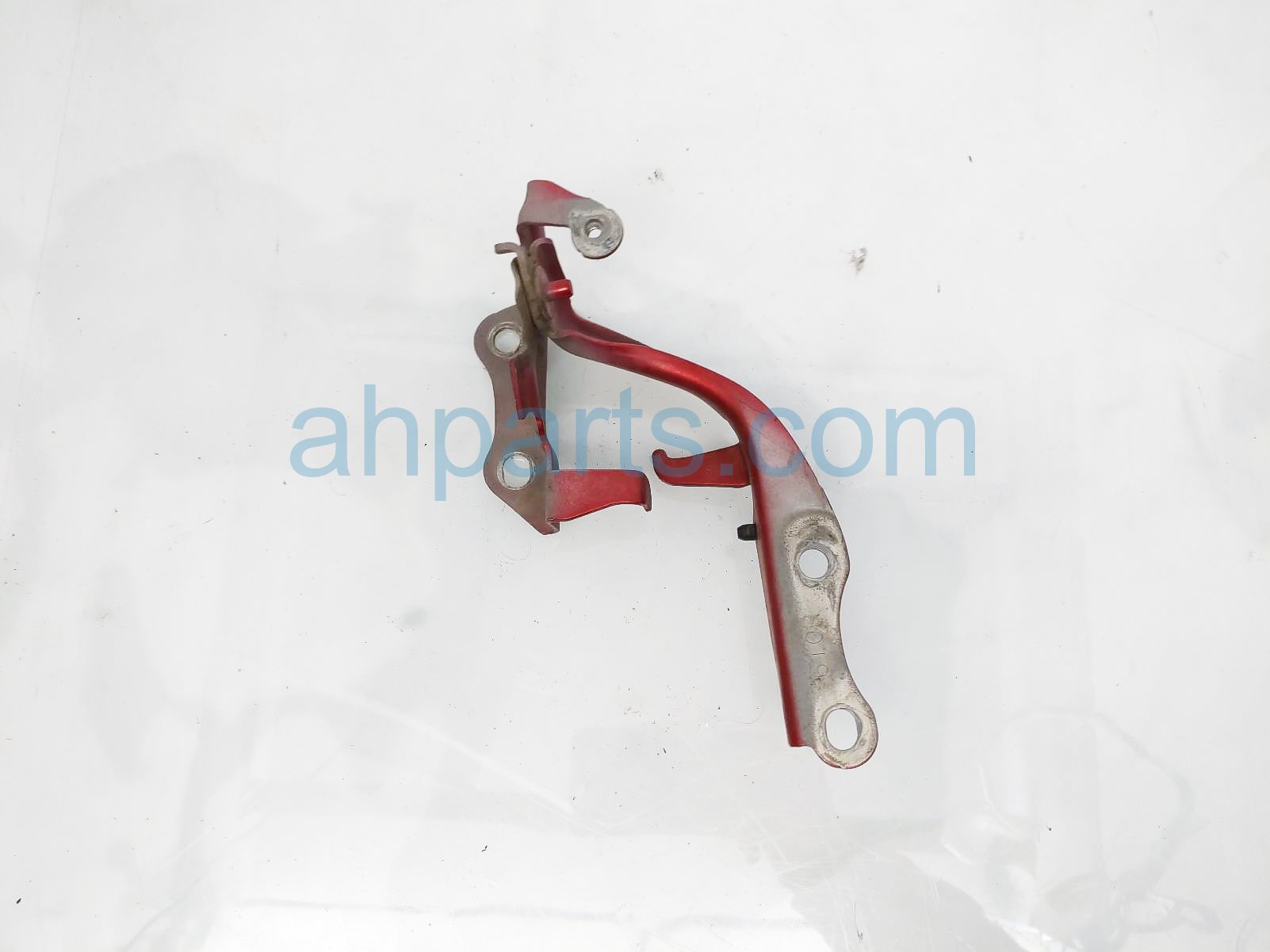 $20 Toyota RH HOOD HINGE - RED