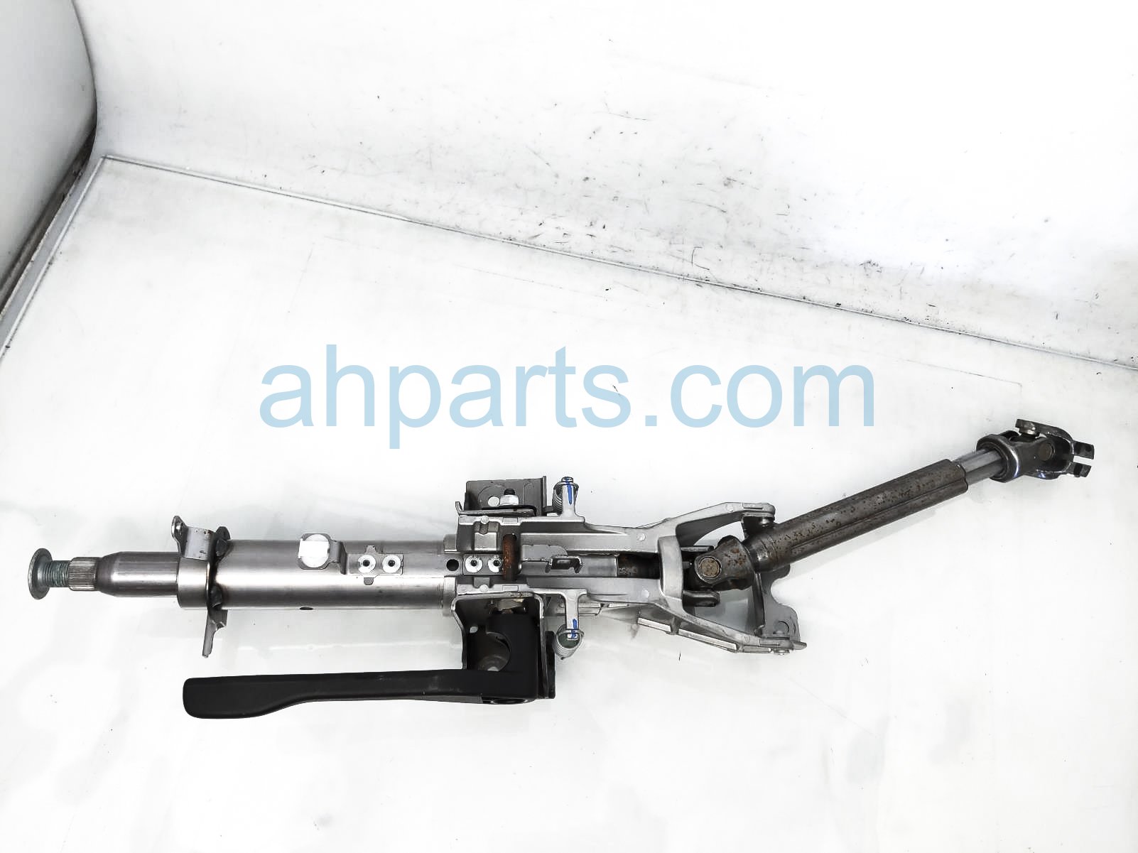 $150 Honda STEERING COLUMN ASSY - 1.5L AT FWD