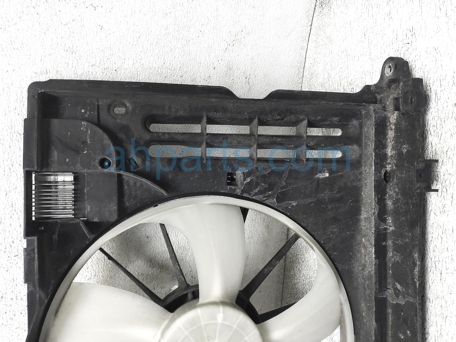 $150 Toyota RADIATOR FAN ASSEMBLY