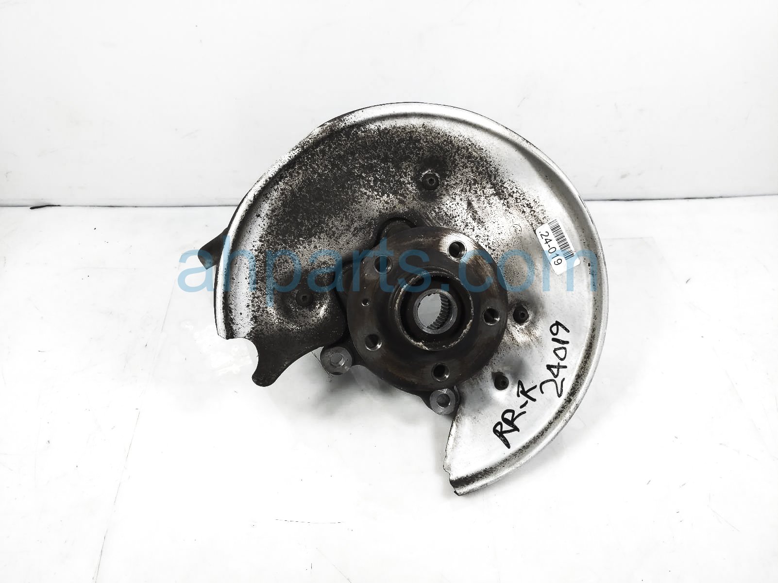 $75 Audi RR/RH SPINDLE KNUCKLE HUB