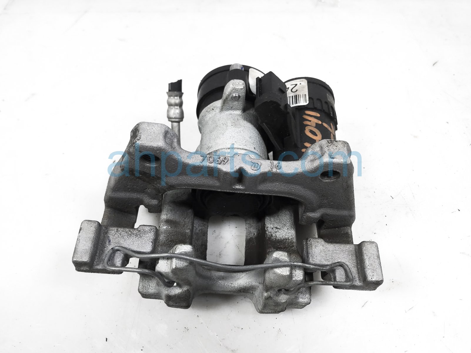 $90 Honda RR/LH BRAKE CALIPER