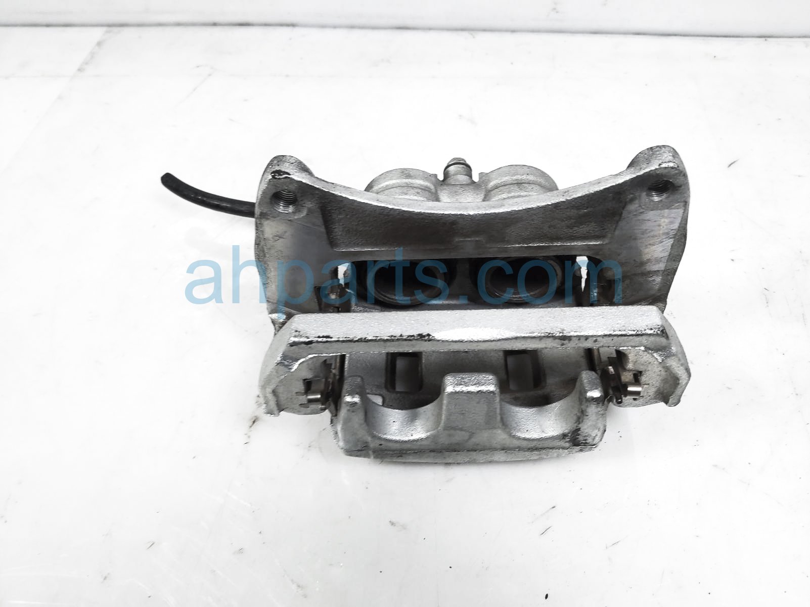 $99 Subaru FR/RH BRAKE CALIPER