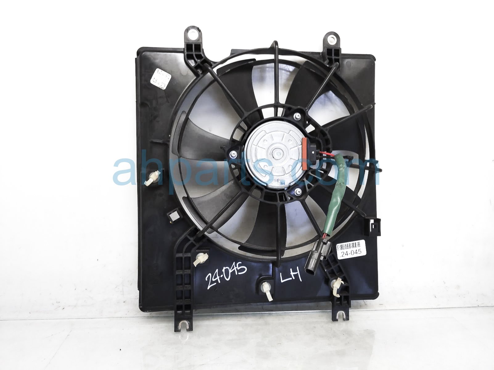 $175 Acura RADIATOR FAN ASSEMBLY