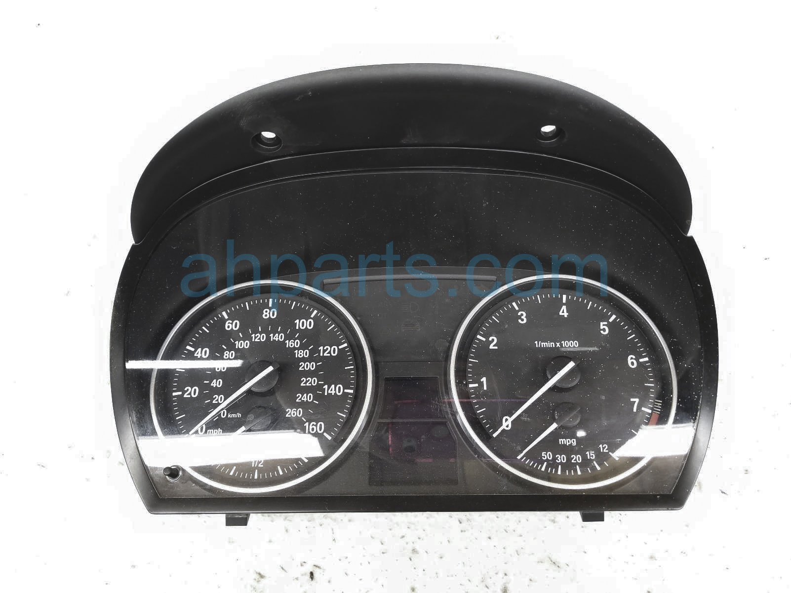 $50 BMW SPEEDOMETER / CLUSTER - 83K MILES