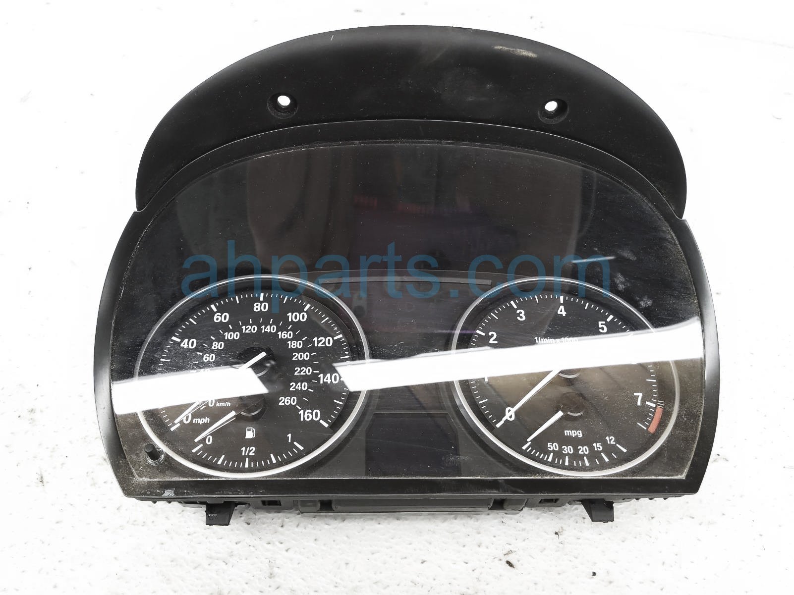 $65 BMW SPEEDOMETER / CLUSTER - 69K MILES