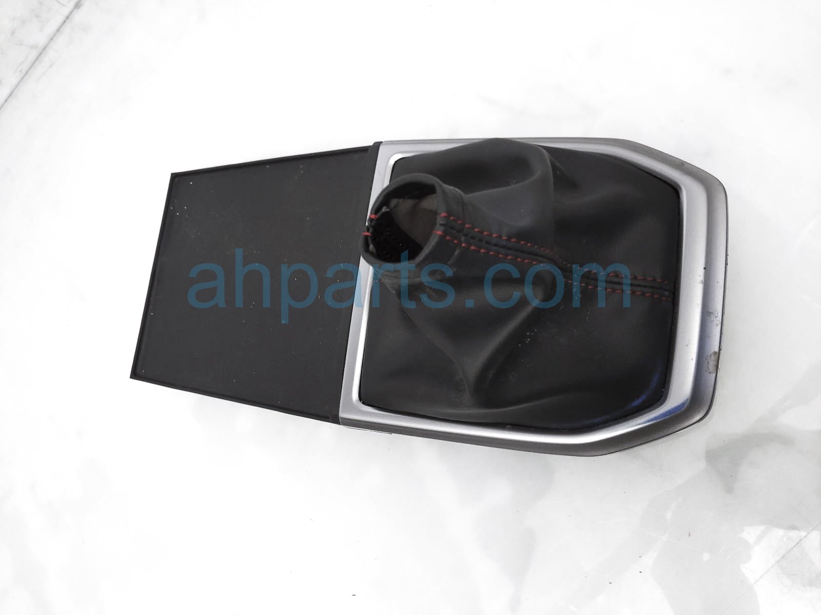 $75 Subaru UPPER SHIFTER TRIM BEZEL W/ BOOT