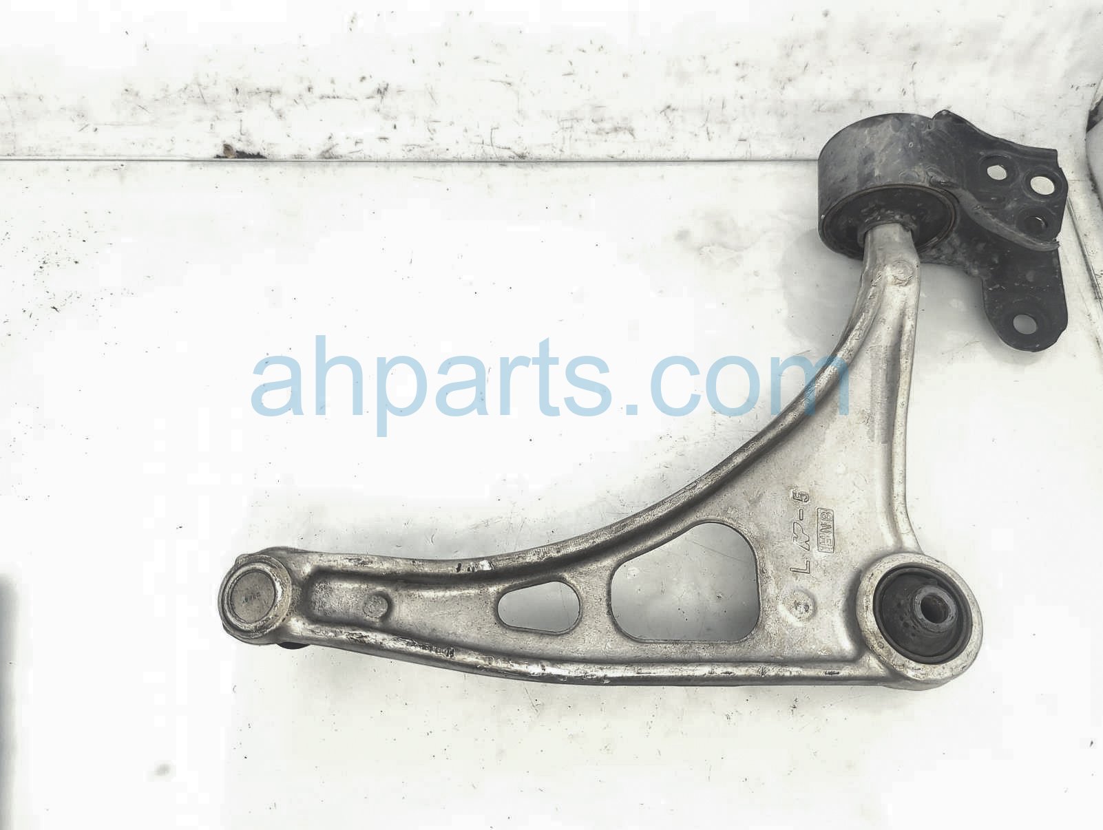 $95 Honda FR/LH LOWER CONTROL ARM