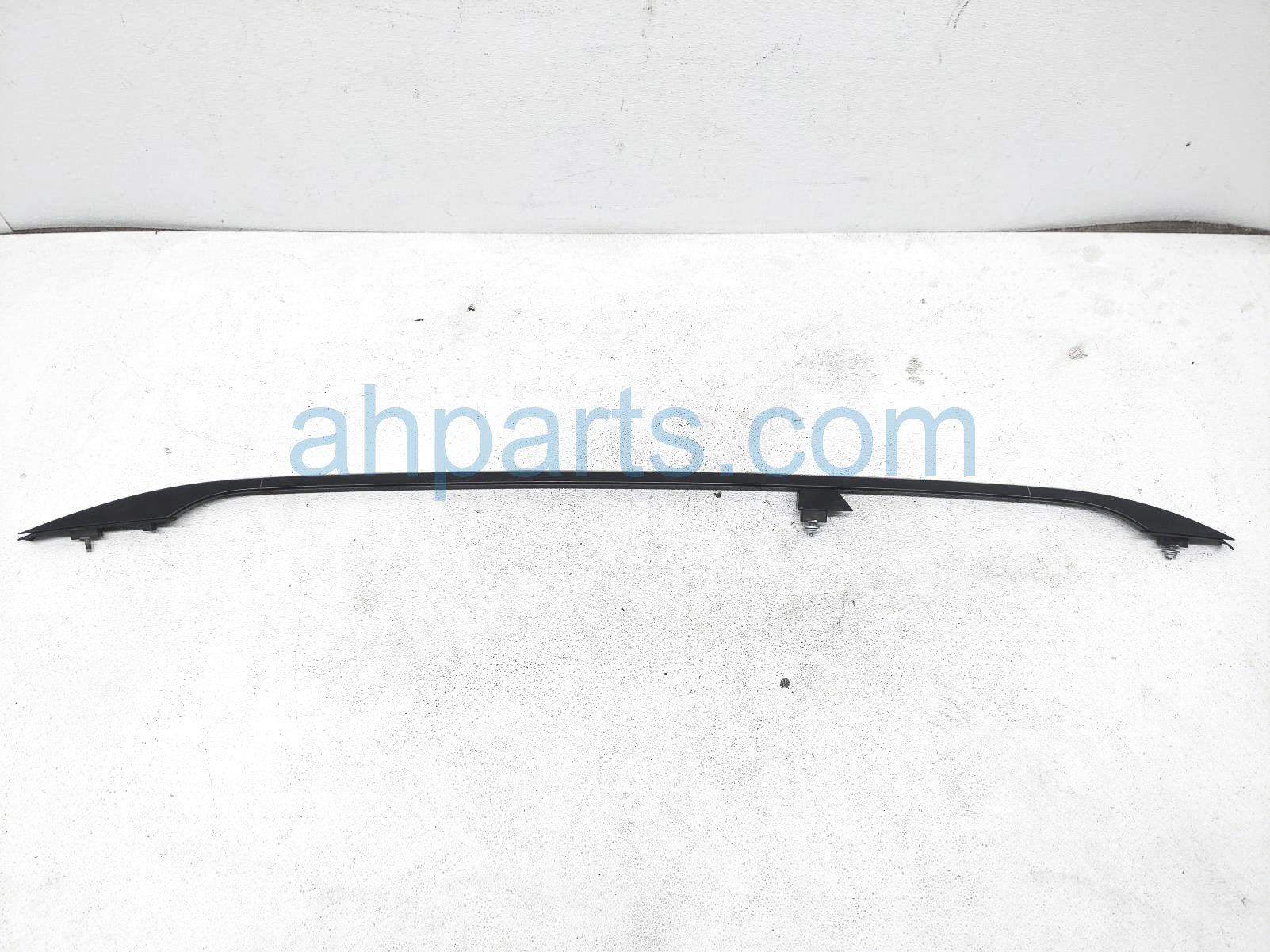 $75 BMW LH LUGGAGE RACK BAR