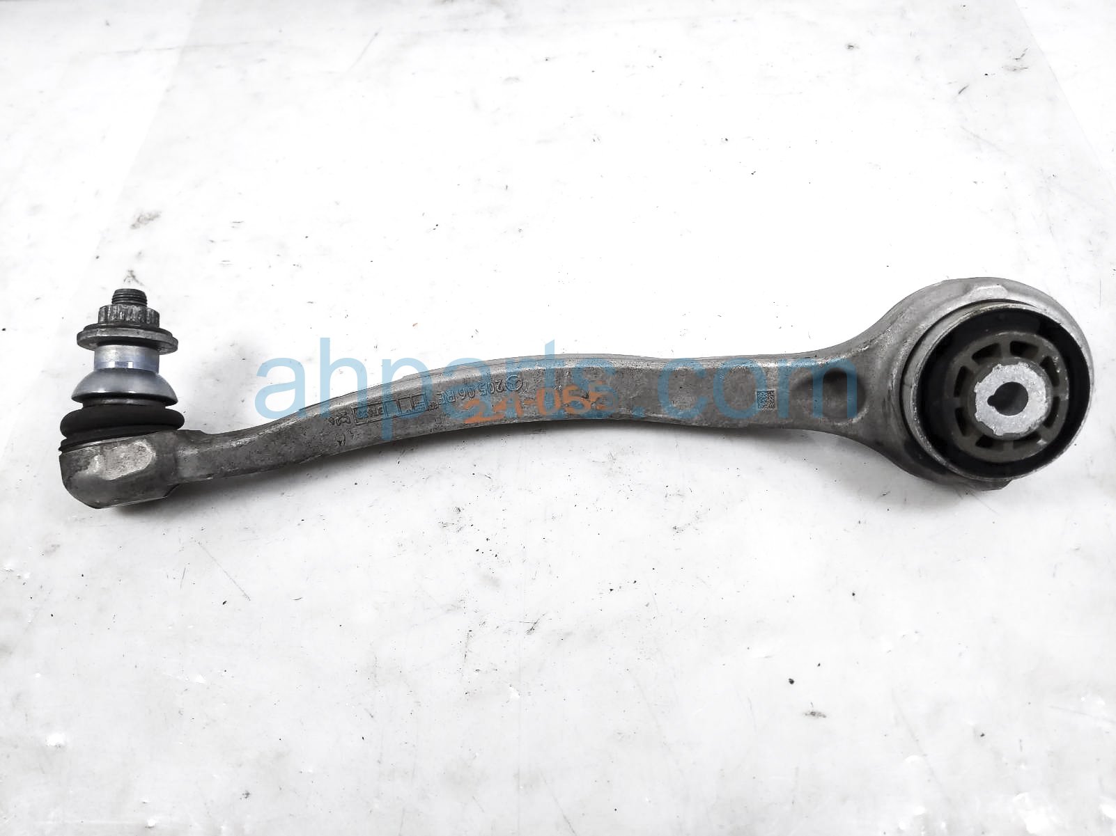 $75 Mercedes FR/RH LOWER LATERAL CONTROL ARM