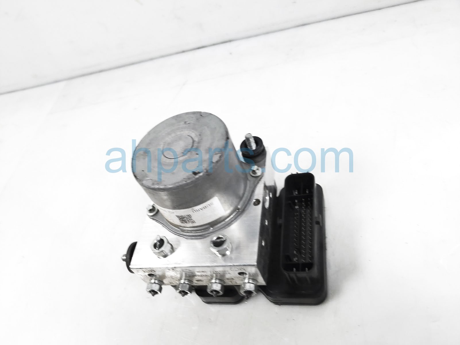 $150 Subaru ABS / VSA PUMP MODULATOR - 2.4L 16K