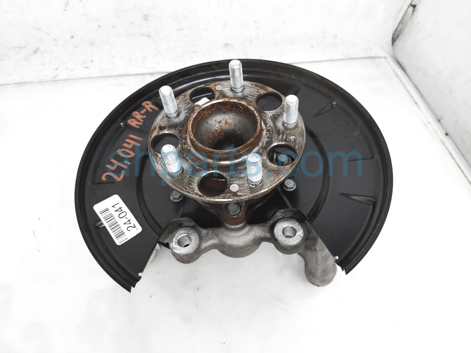 $145 Honda RR/RH SPINDLE KNUCKLE HUB