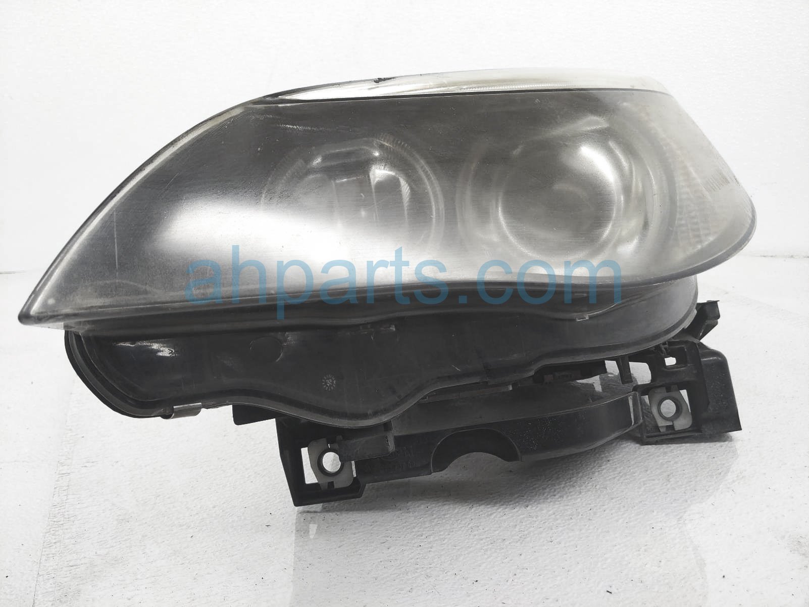 $300 BMW LH ADAPTIVE HEADLAMP / LIGHT