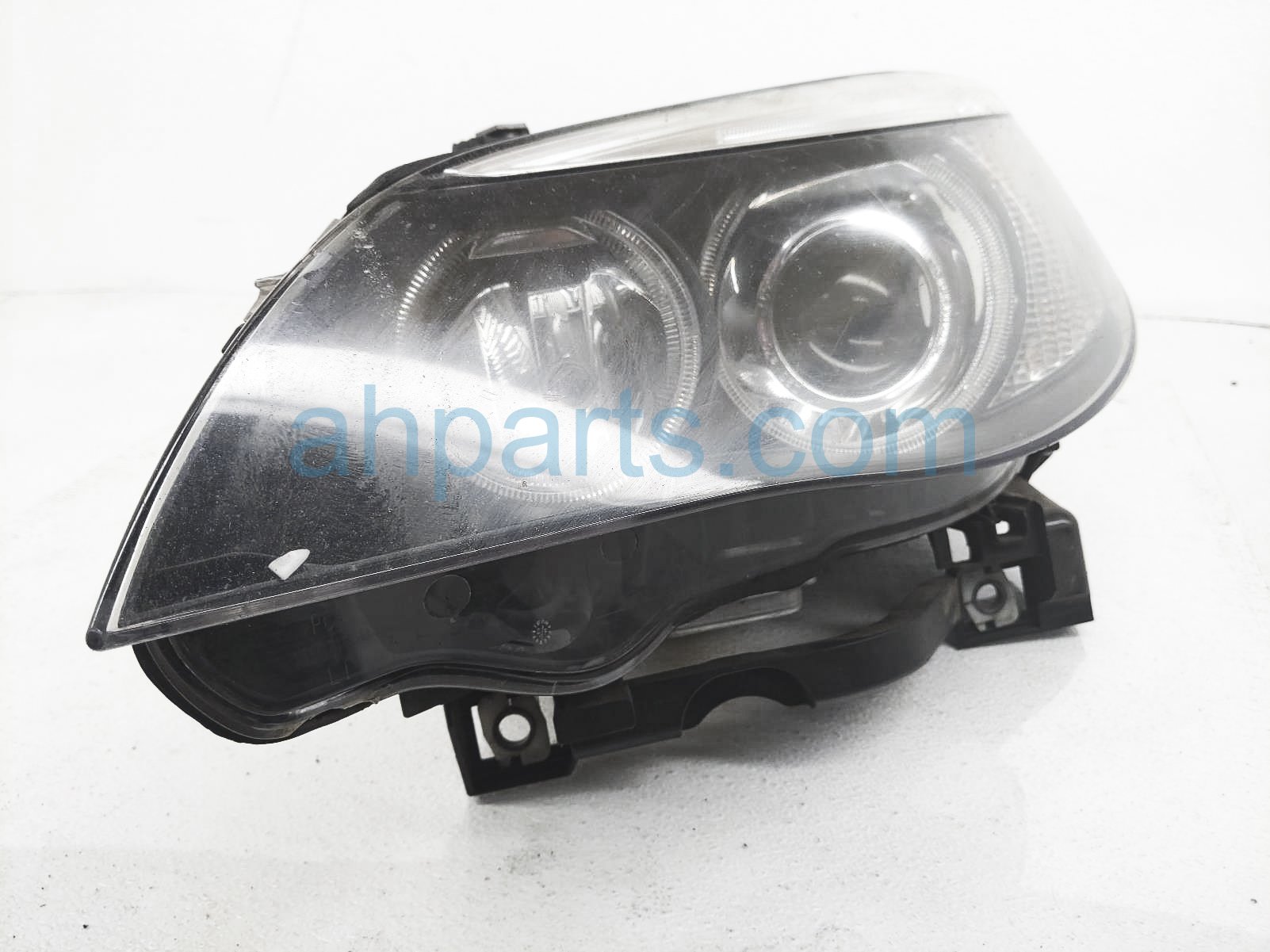 $250 BMW LH HEAD LAMP / LIGHT