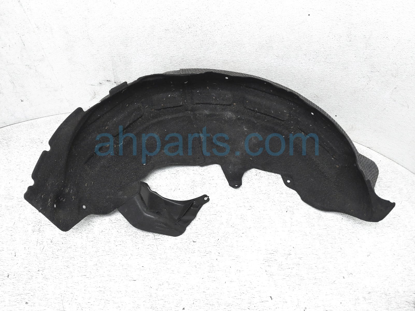 $35 Subaru RR/RH INNER FENDER LINER