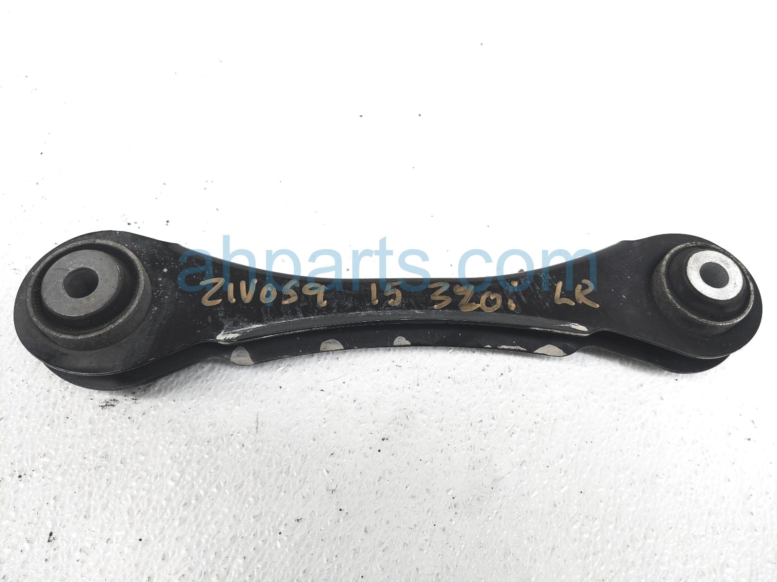 $30 BMW RR/LH LATERAL GUIDE CONTROL ARM