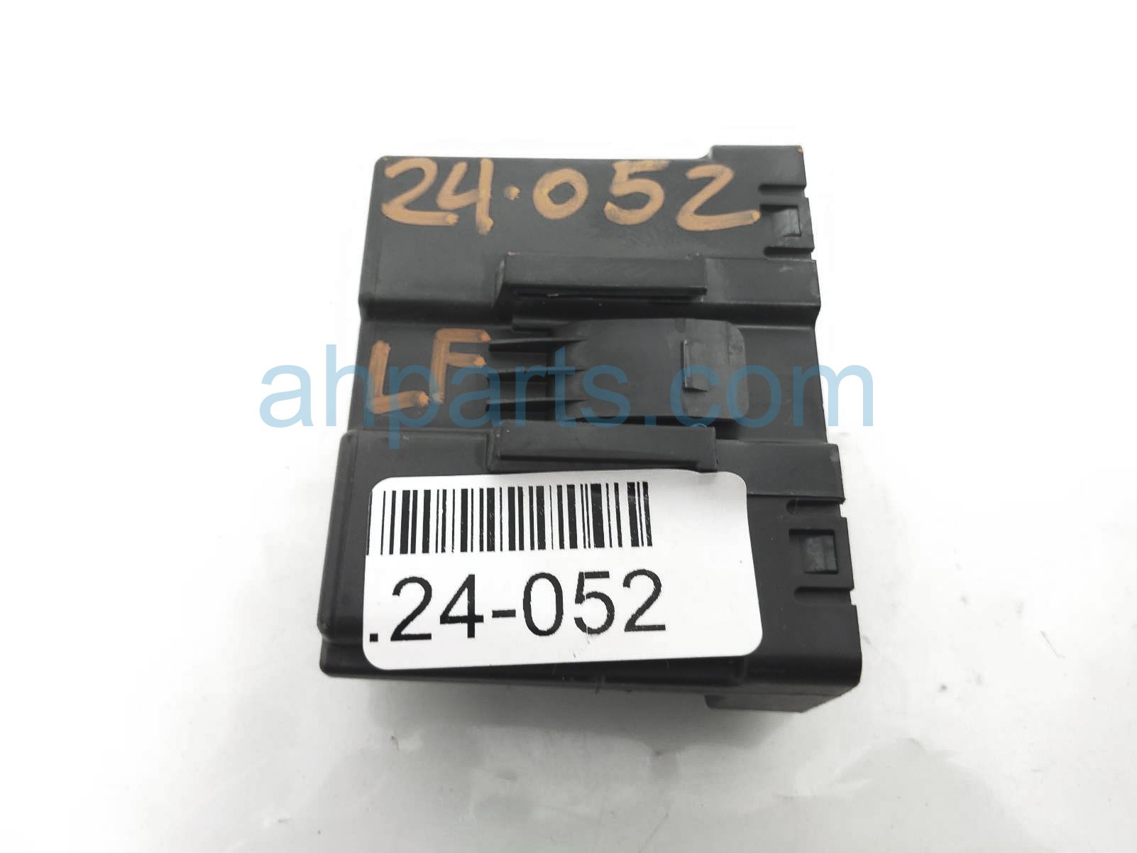 $30 Honda PARKING SENSOR CONTROL MODULE