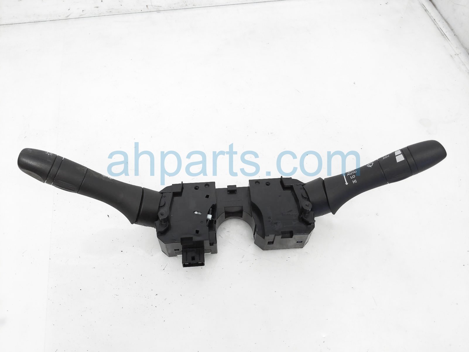 $55 Infiniti HEADLAMP / WIPER COLUMN SWITCH