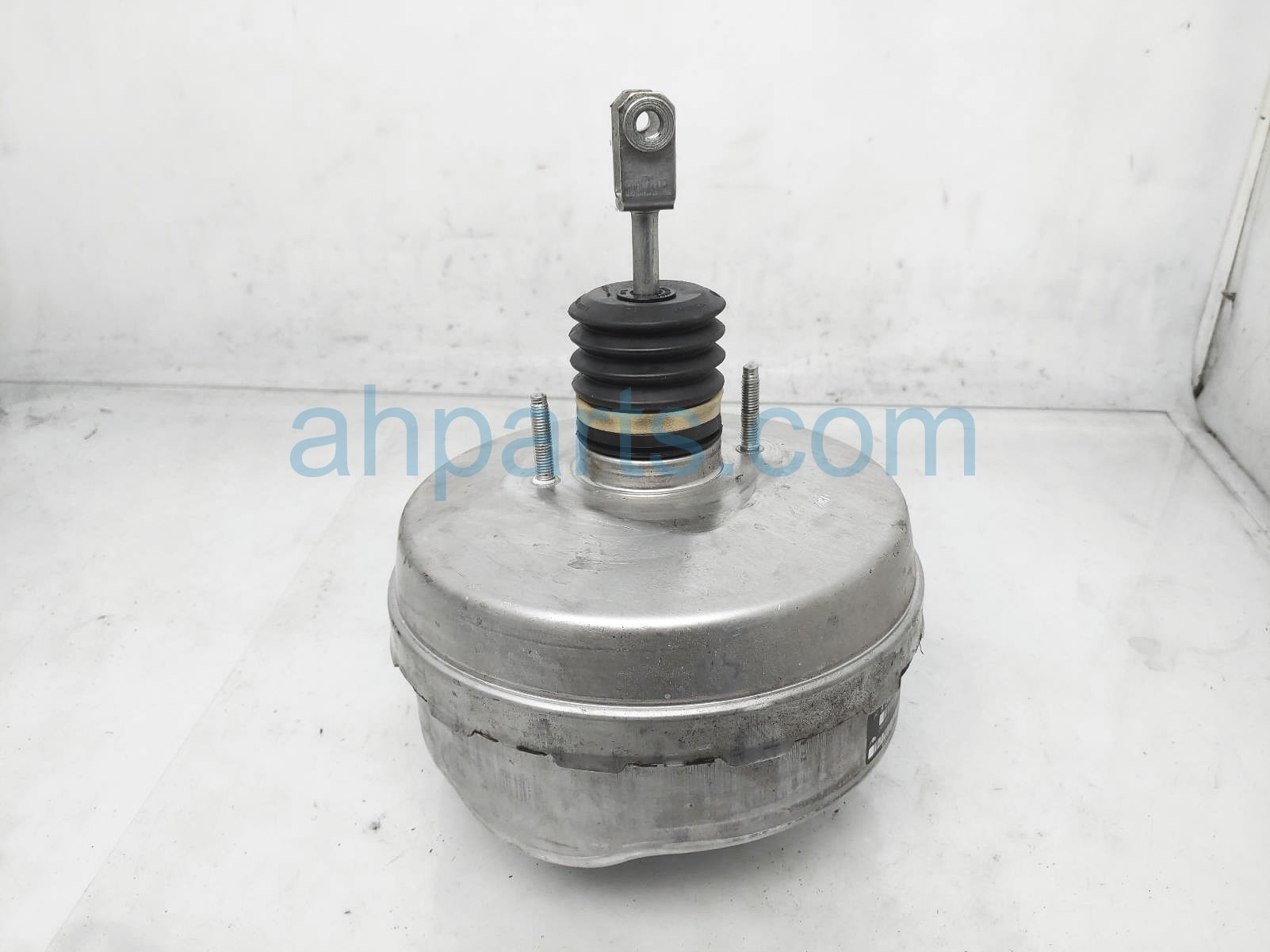 $80 Mercedes POWER BRAKE BOOSTER