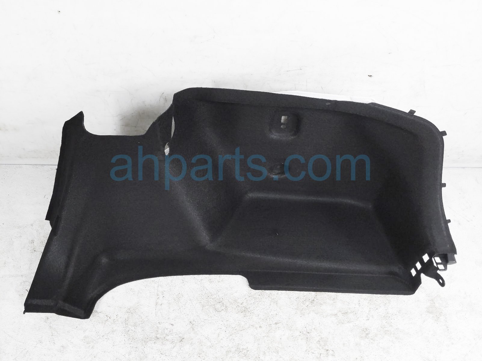 $40 Honda RR/RH INNER QUARTER TRIM LINER - BLK