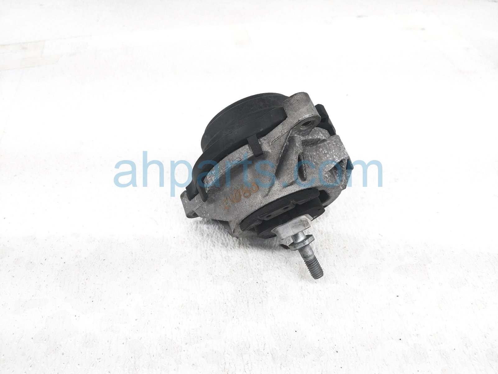 $35 BMW RH ENGINE MOUNT - 2.0L