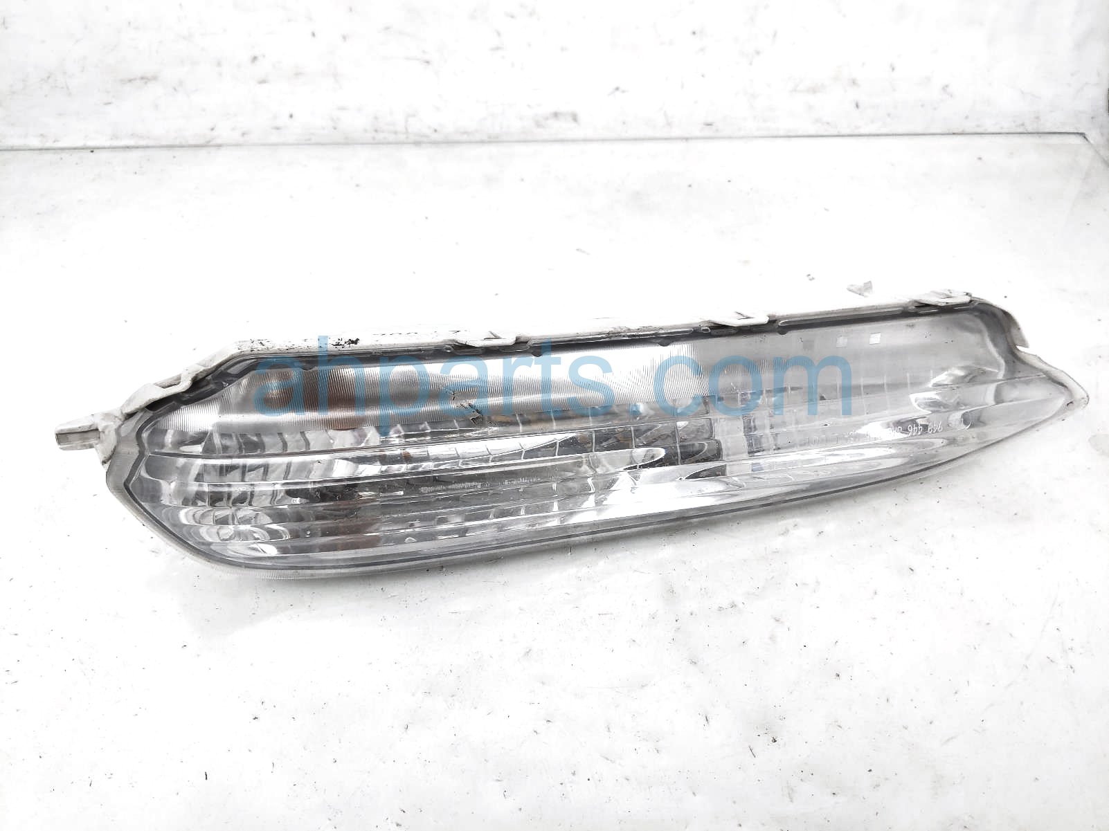 $59 Honda LH  SIDE TURN SIGNAL LAMP / LIGHT