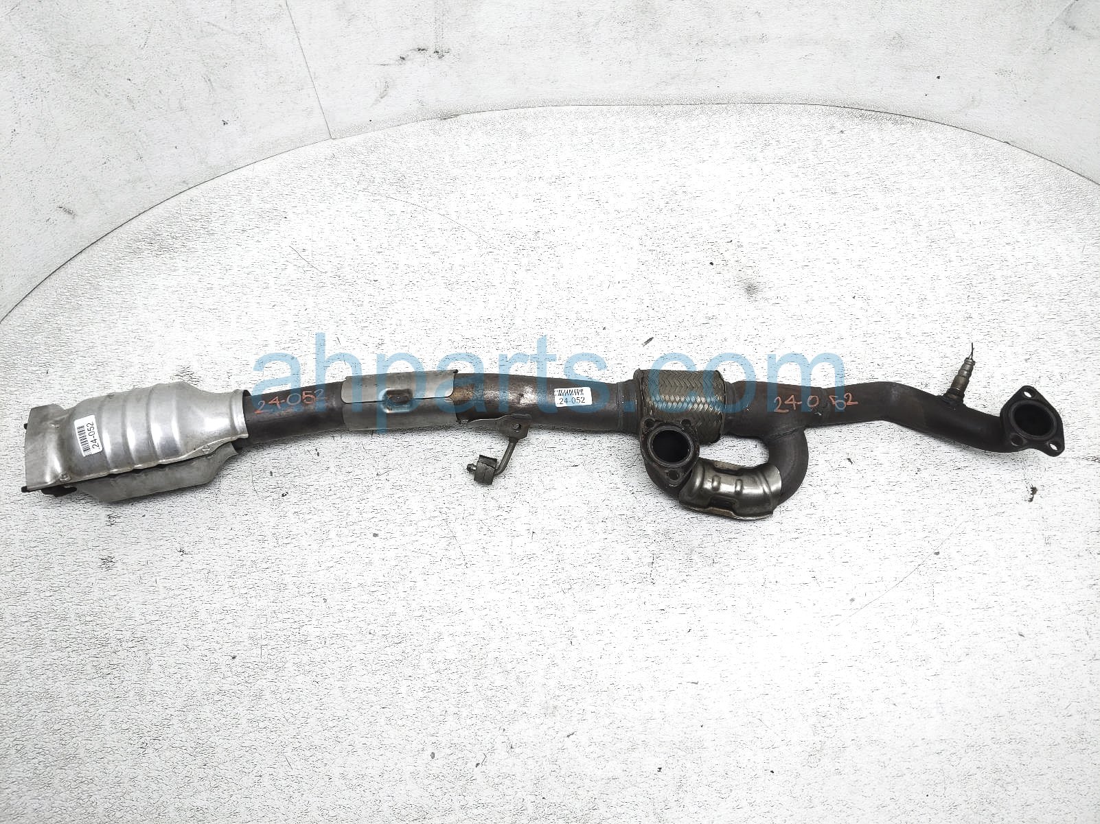 $239 Honda EXHAUST CATALYTIC CONVERTER PIPE