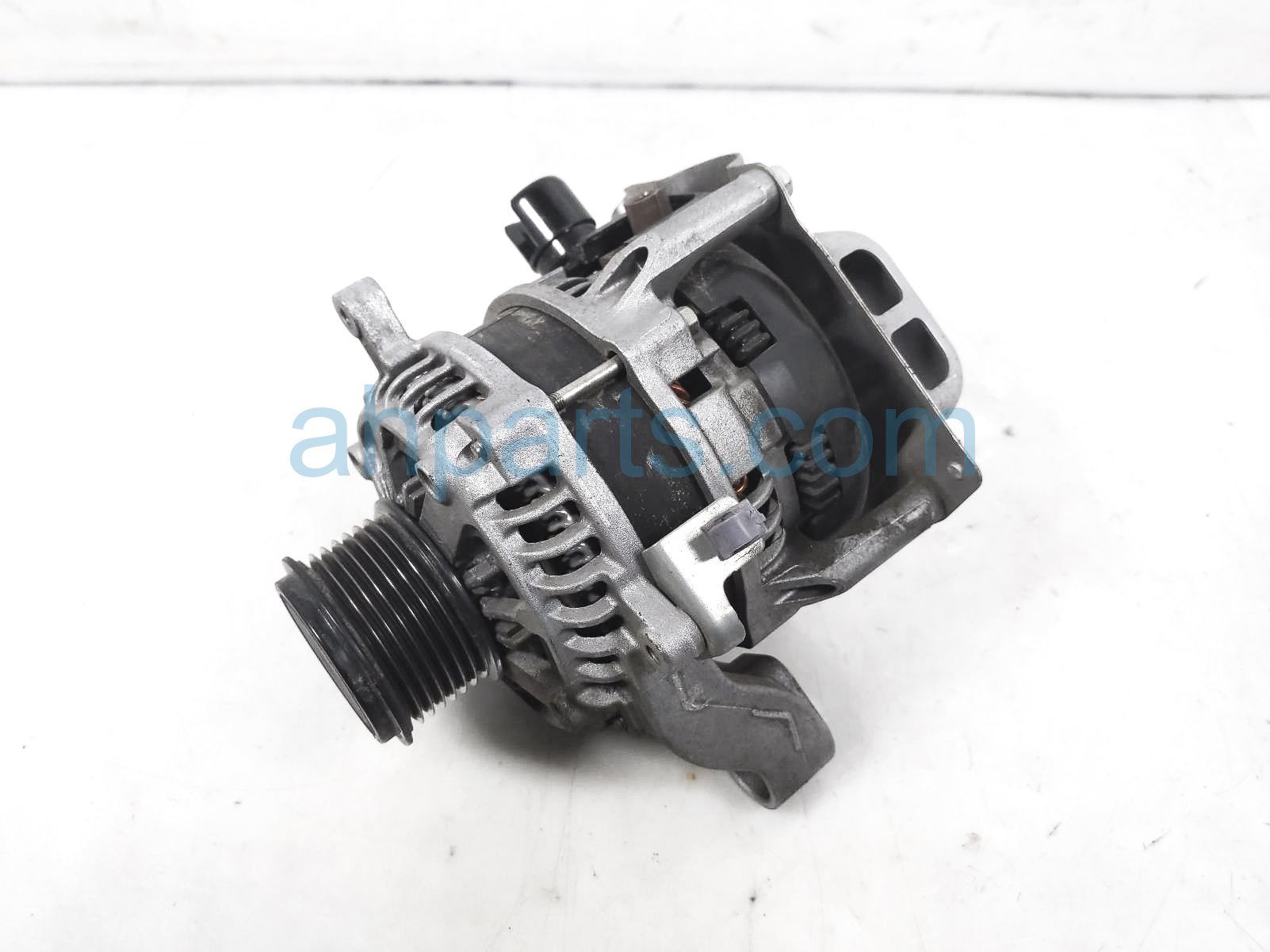 $135 Acura ALTERNATOR / GENERATOR