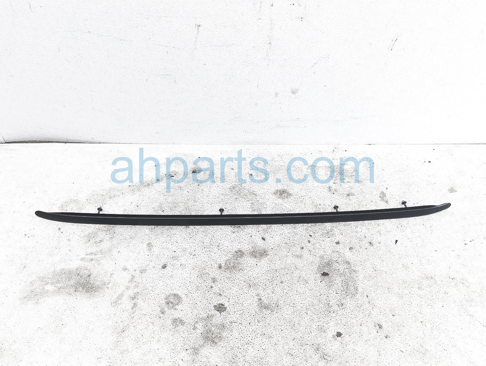 $99 BMW LH ROOF RAIL ASSY - BLACK