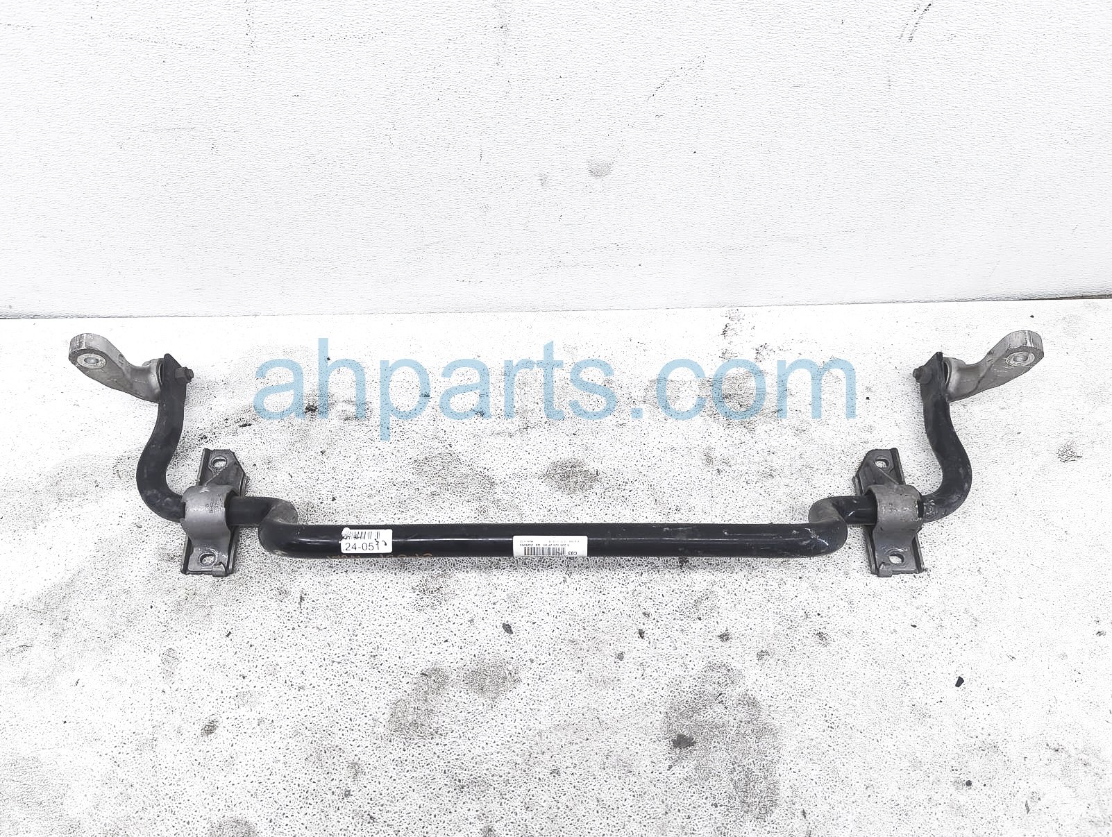 $99 Mercedes FRONT STABILIZER / SWAY BAR - RWD