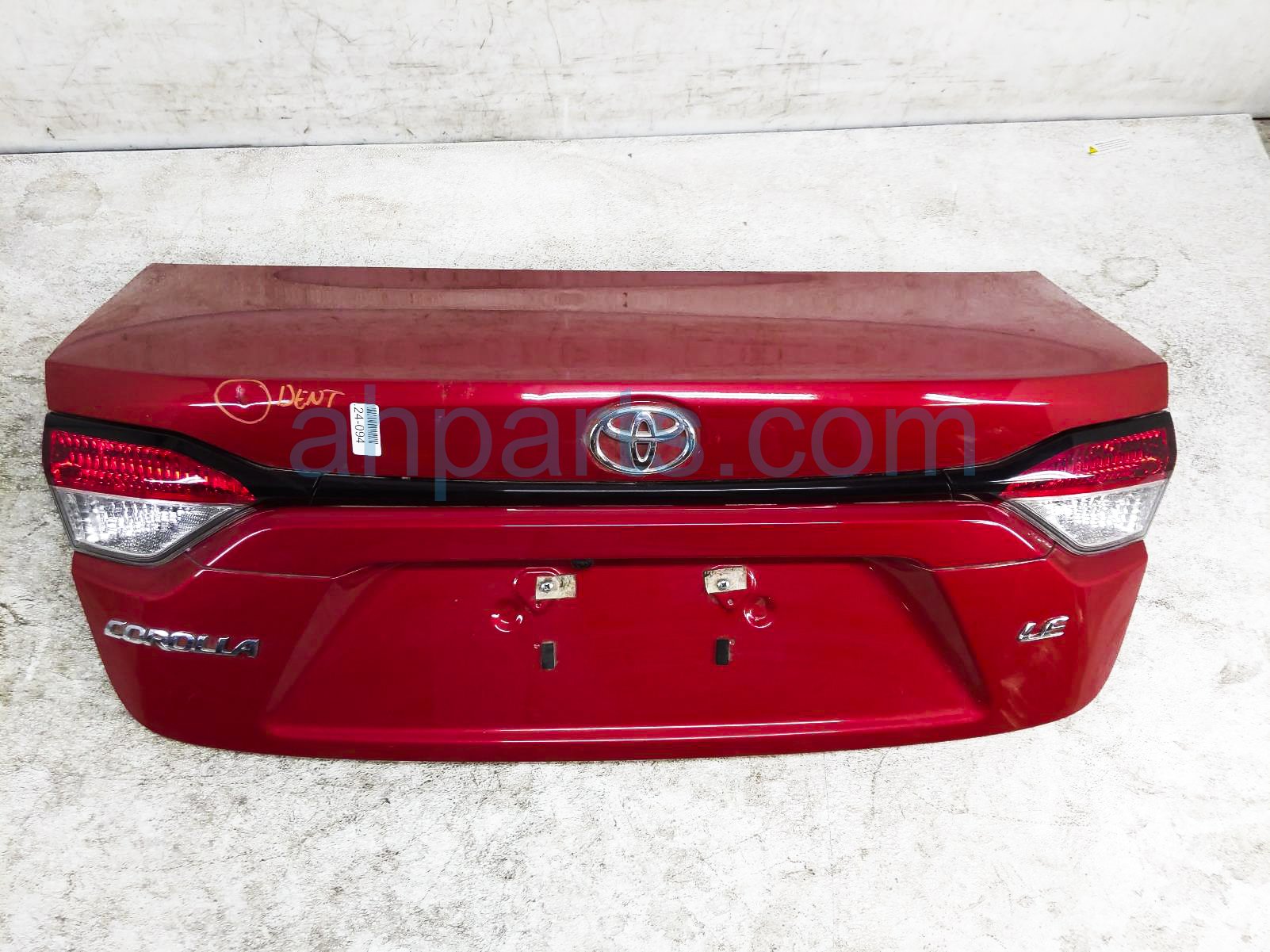 $800 Toyota LIFT GATE / TAIL GATE - RED