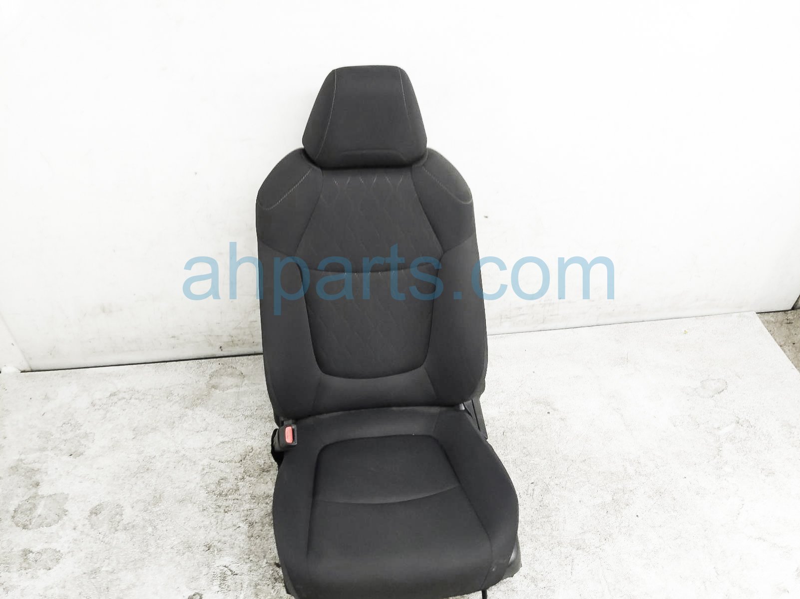 $169 Toyota FR/LH SEAT - BLACK - W/ AIRBAG