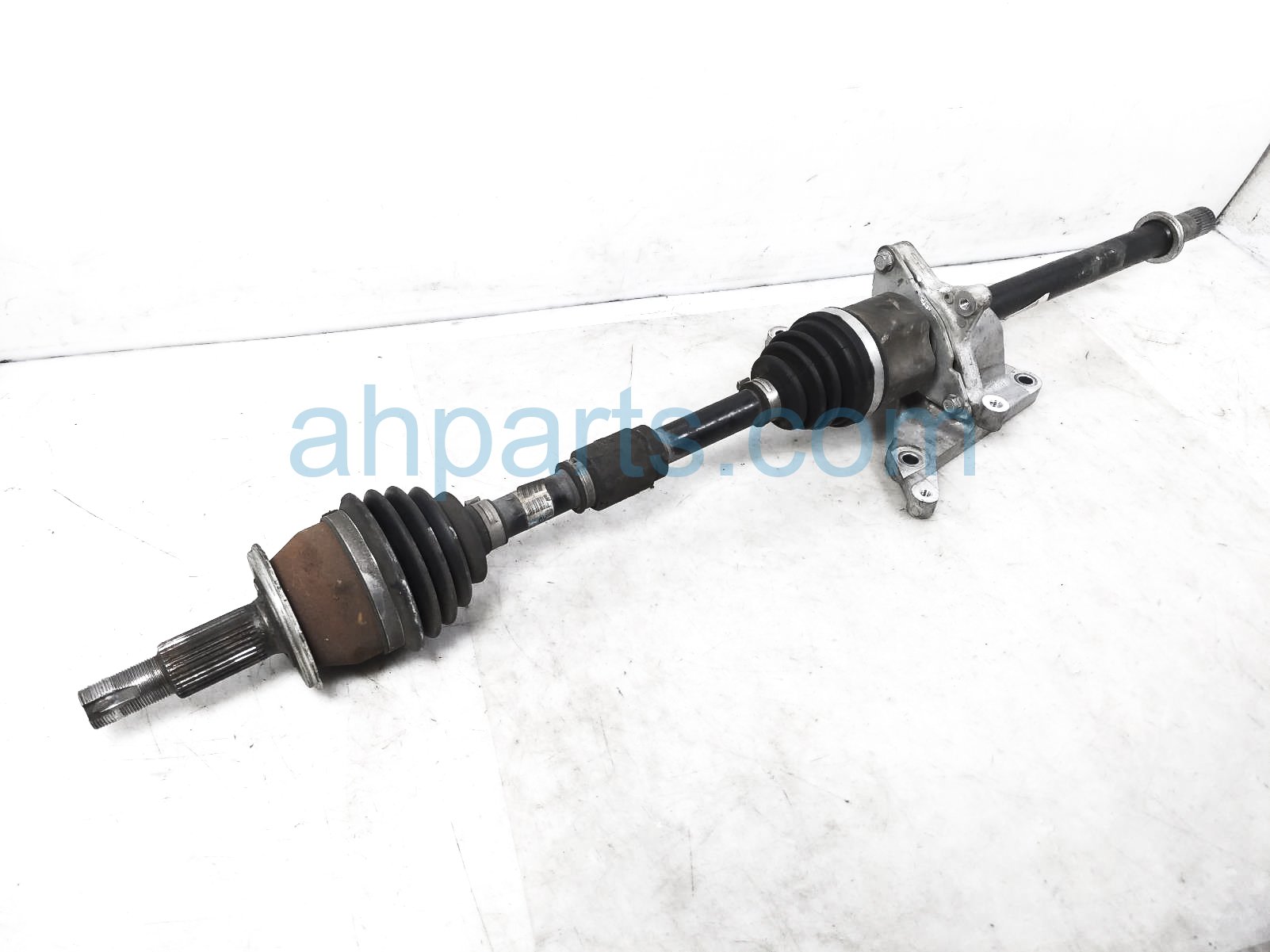 $125 Nissan FR/RH CV AXLE DRIVE SHAFT