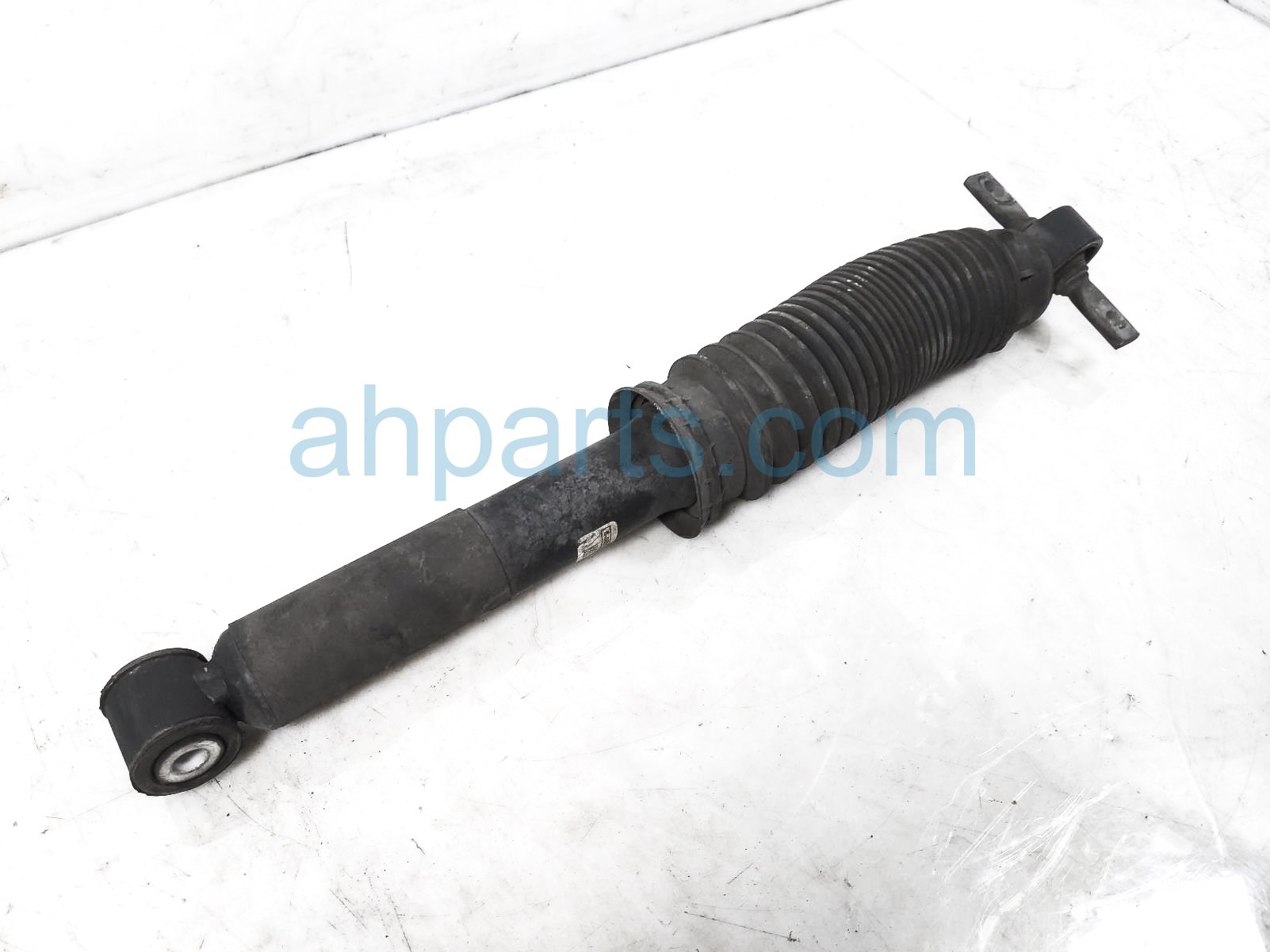 $35 Honda RR/RH SHOCK ABSORBER