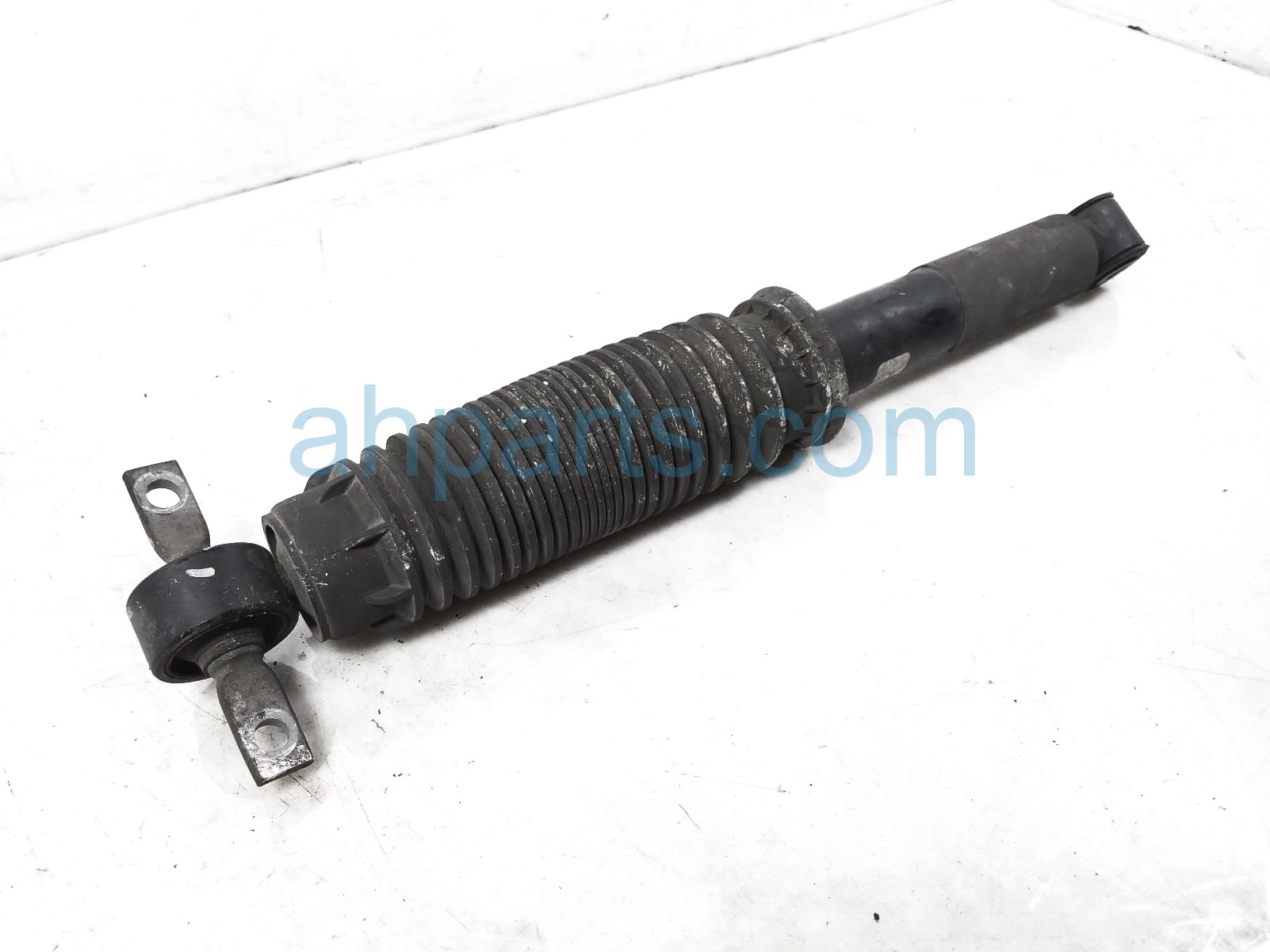 $35 Honda RR/LH SHOCK ABSORBER