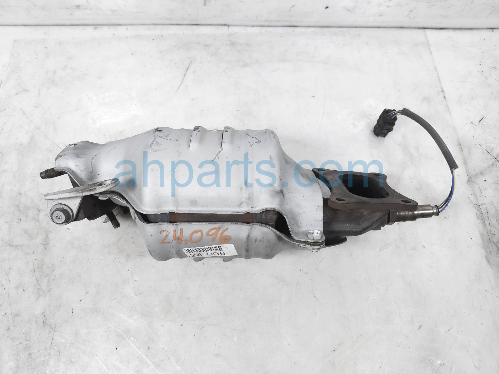 $295 Honda FRONT EXHAUST MANIFOLD