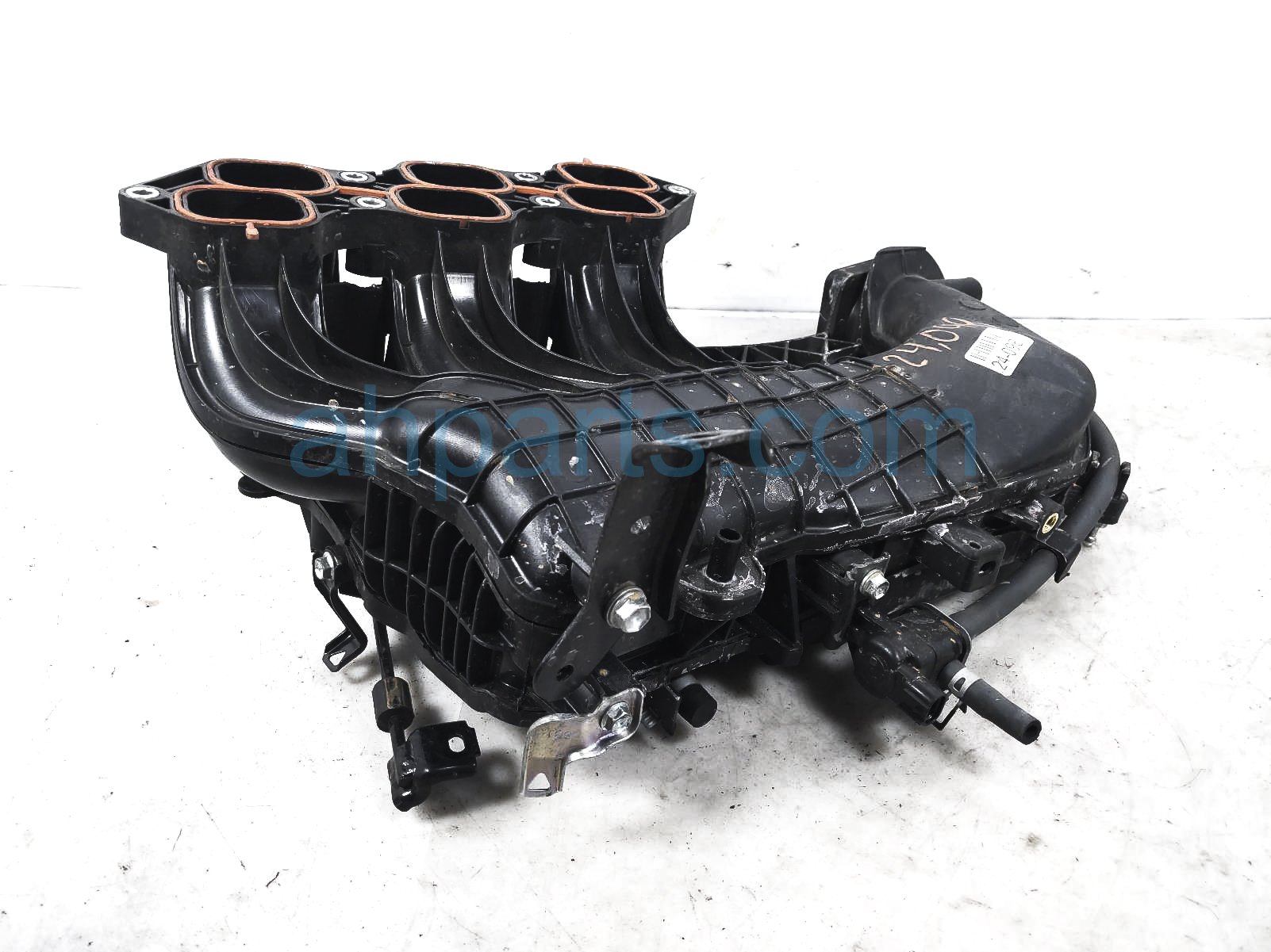 $250 Toyota UPPER INTAKE MANIFOLD - 4.0L 4X4