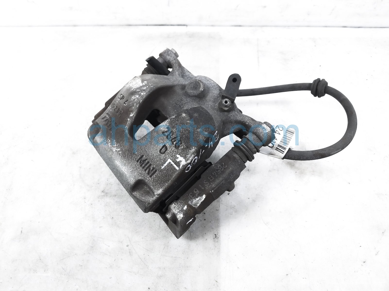 $60 BMW FR/LH BRAKE CALIPER