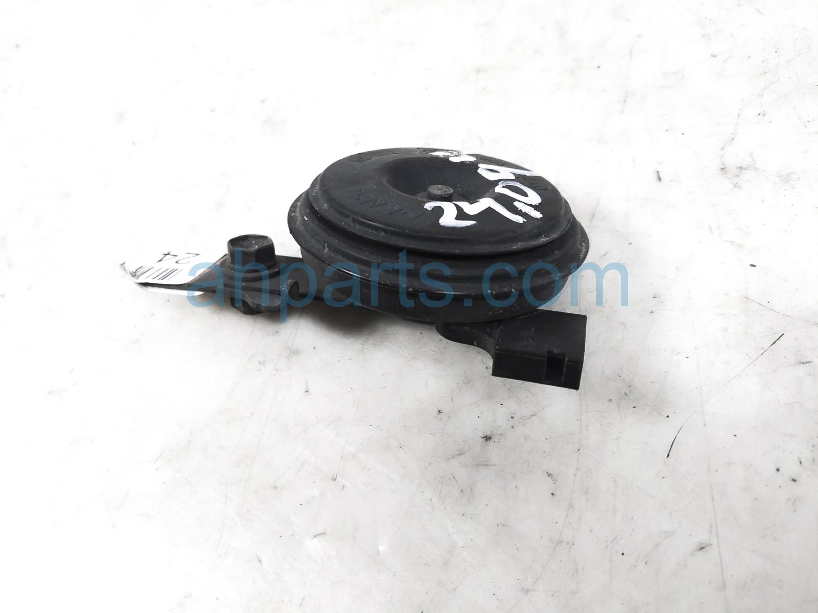 $30 Toyota LOW PITCH NOTE HORN - SDN 1.8L