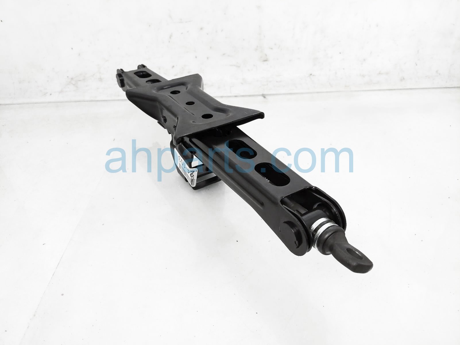 $30 Nissan SPARE TIRE JACK TOOL