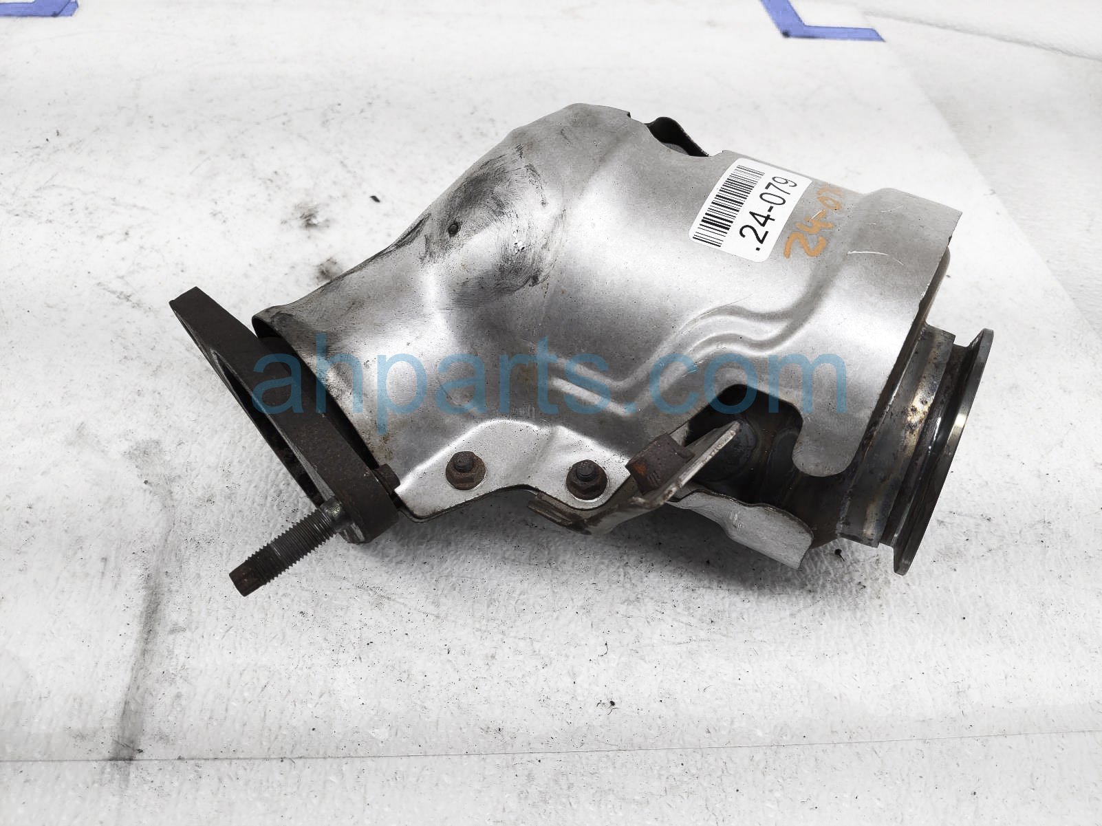 $149 Infiniti LH FORWARD CATALYTIC CONVERTER