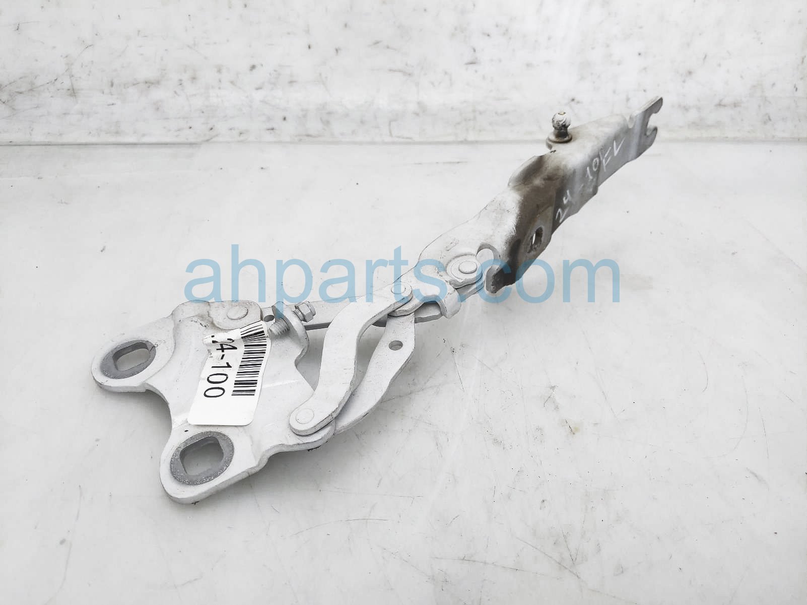 $20 BMW FR/LH HOOD HINGE - WHITE