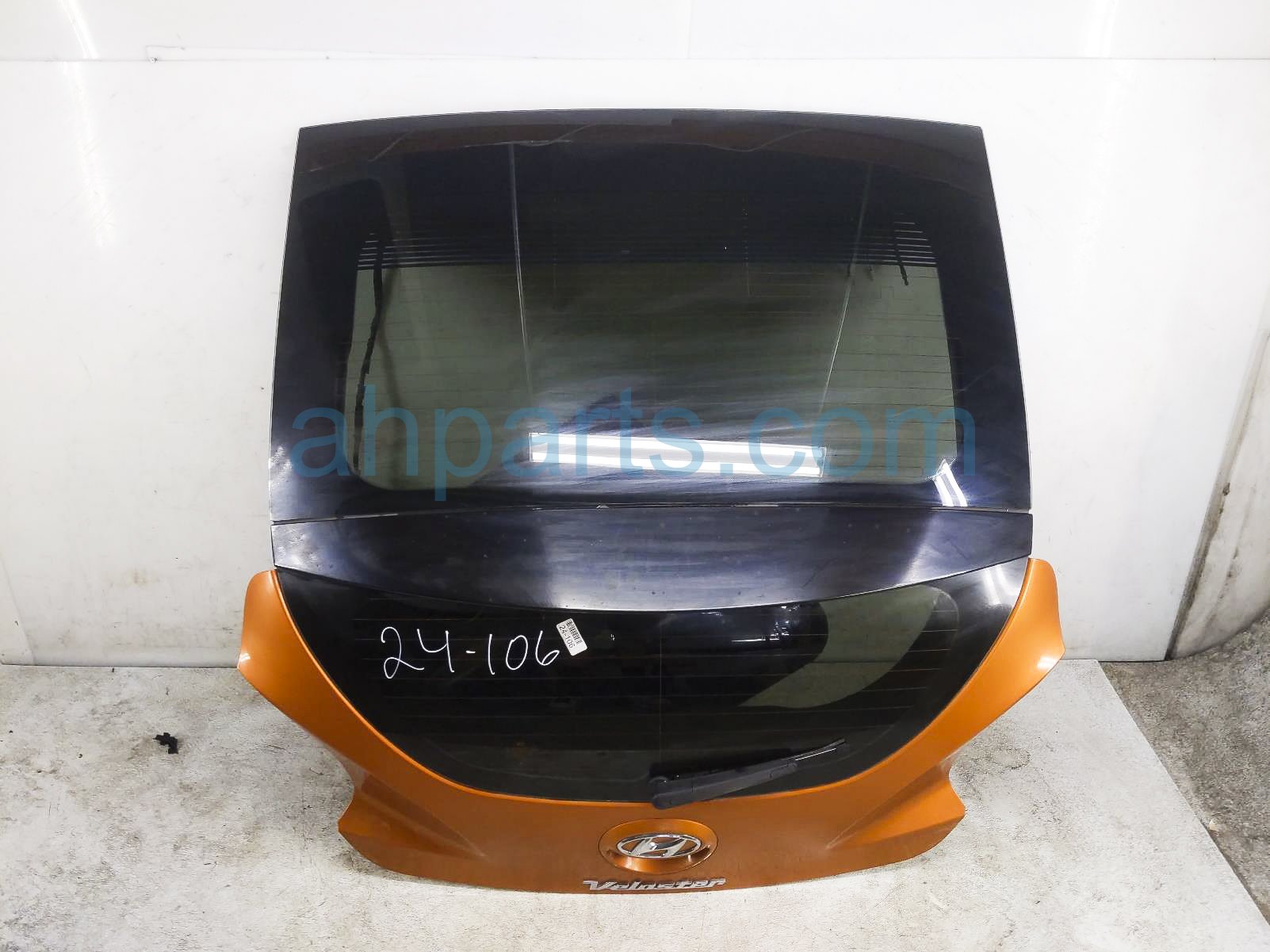 $300 Hyundai LIFTGATE / TAILGATE ASSY - ORANGE