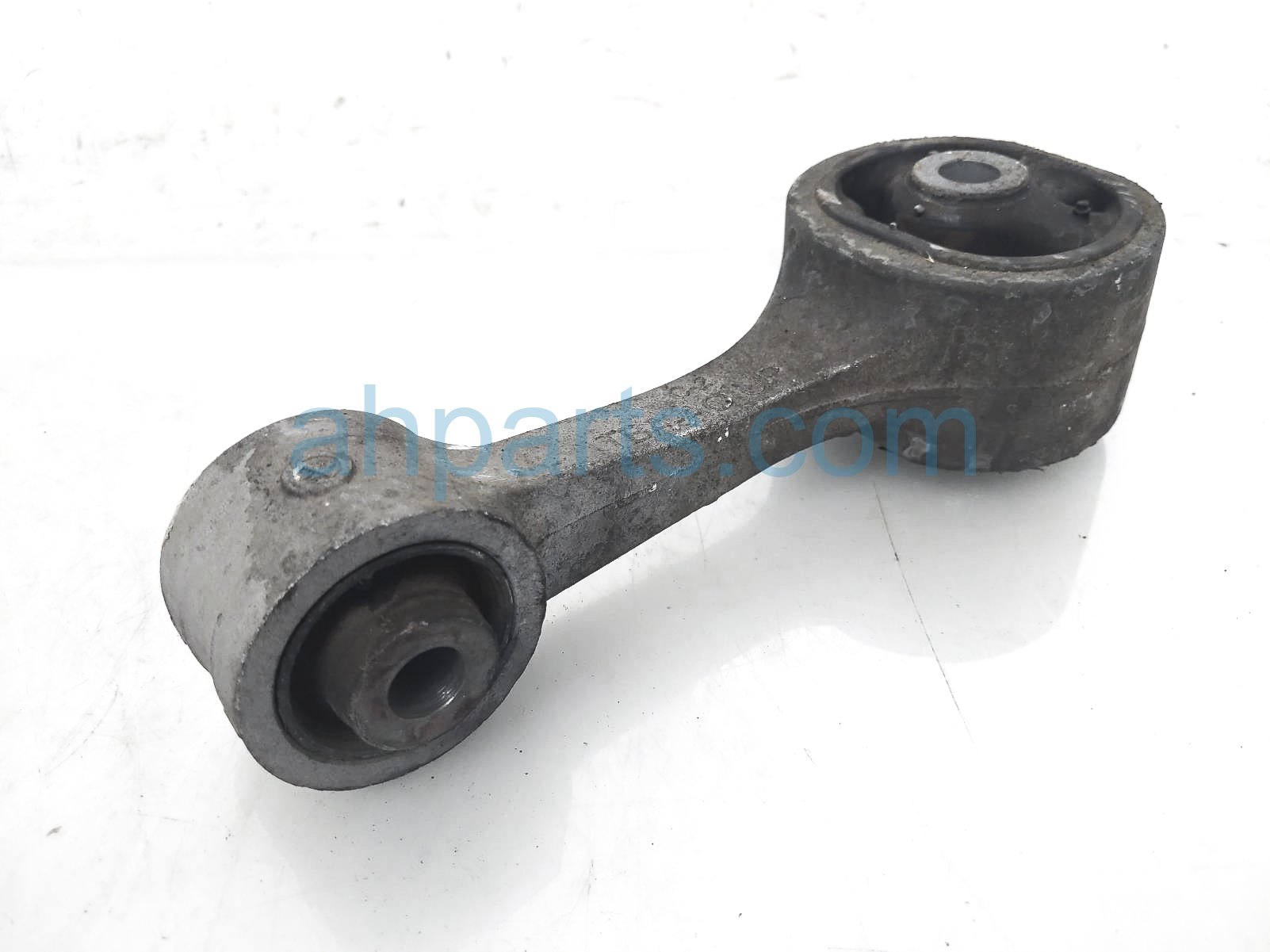 $75 Honda ENGINE MOUNT TORQUE ROD - Si M.T