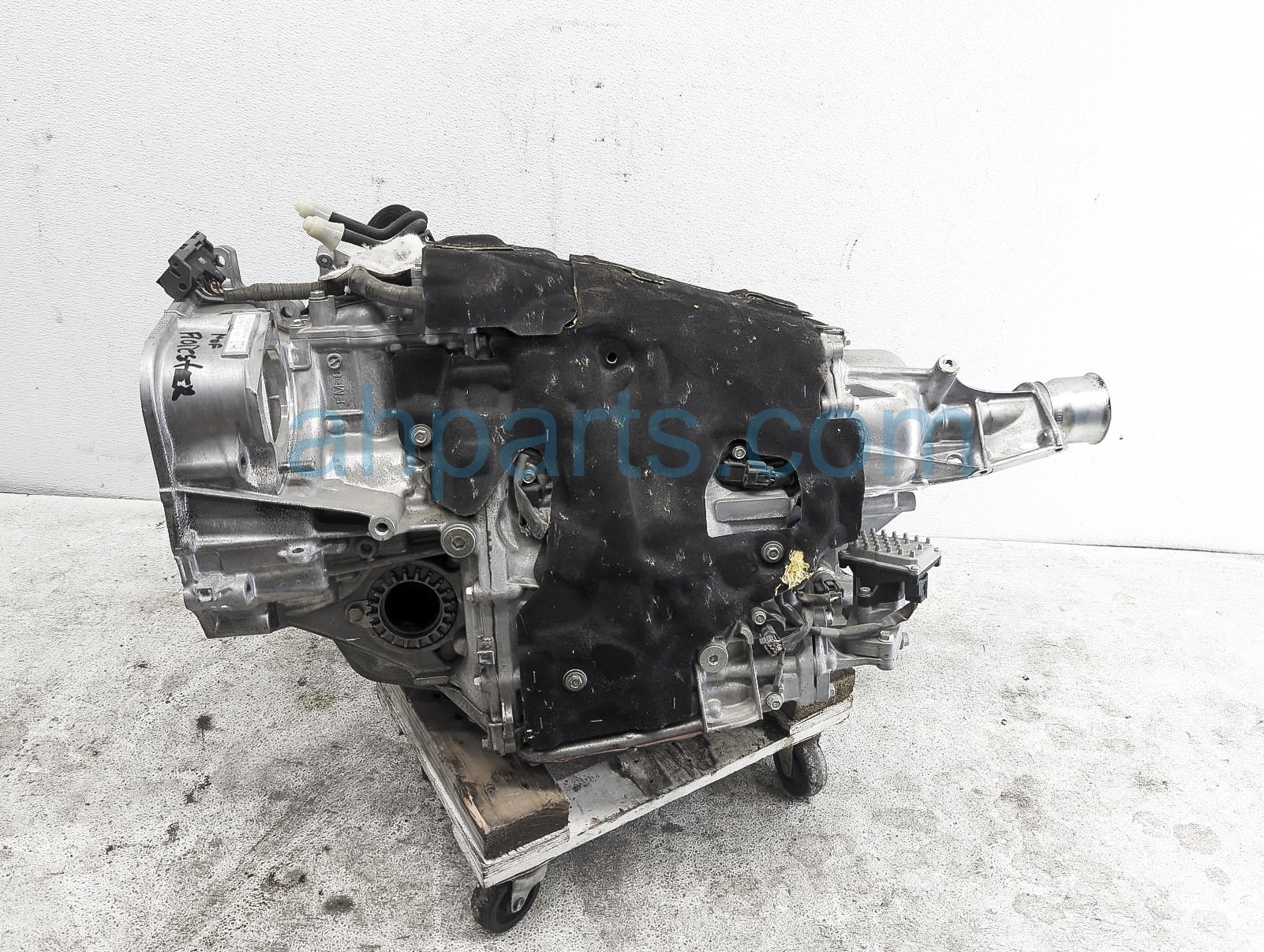 $720 Subaru A/T TRANSMISSION ASSY