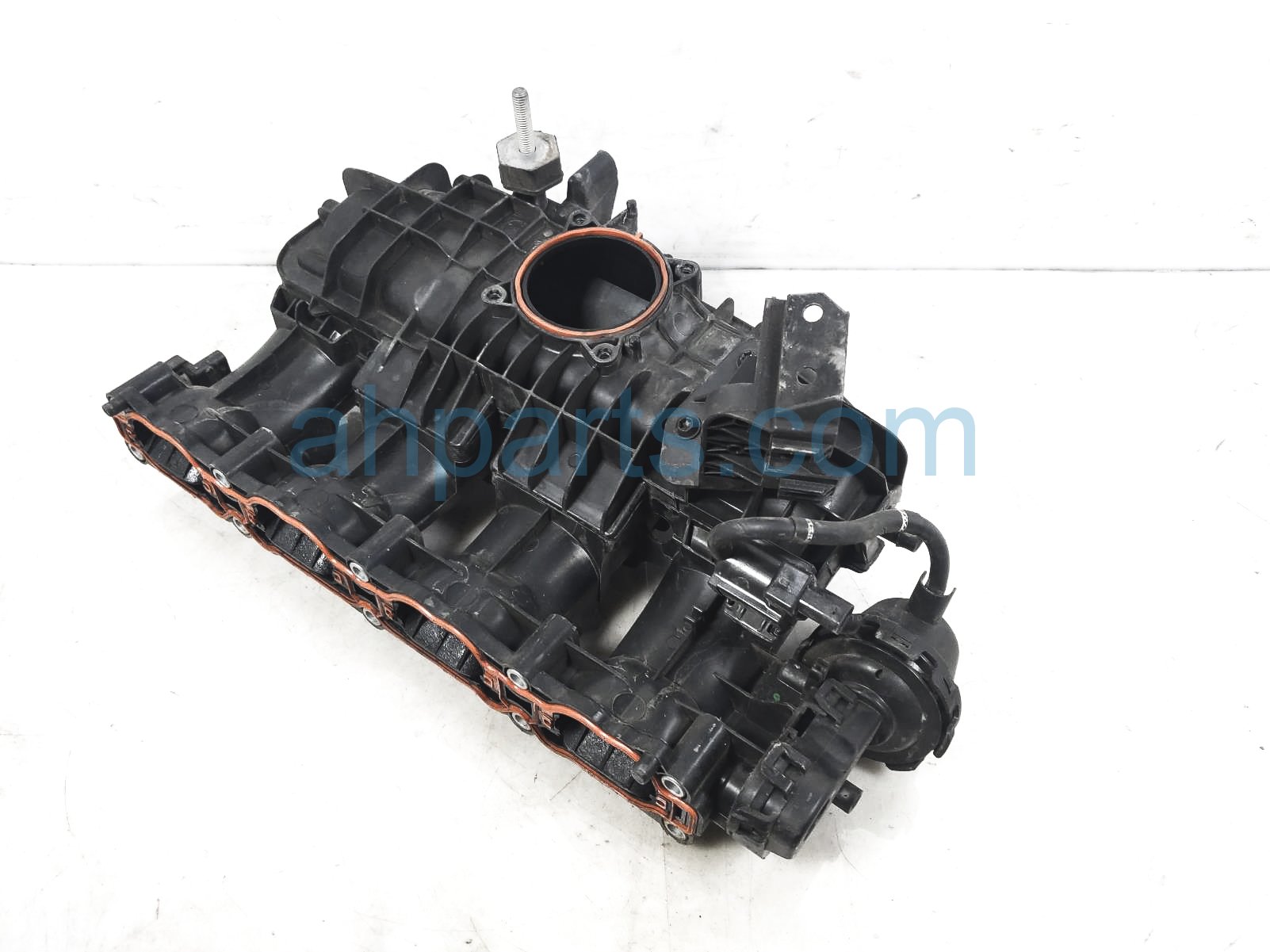 $150 Volkswagen INTAKE MANIFOLD - 2.0L AT FWD