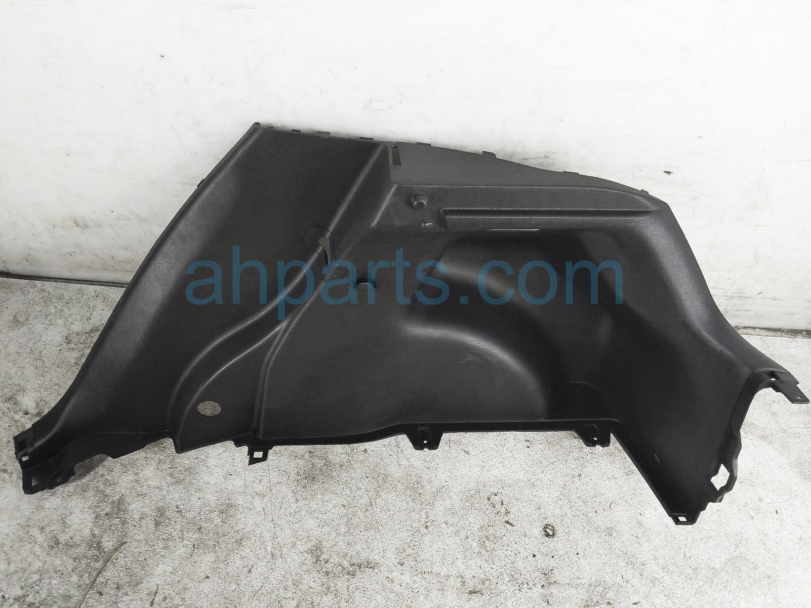 $95 Hyundai RH CARGO QUARTER TRIM PANEL - BLK