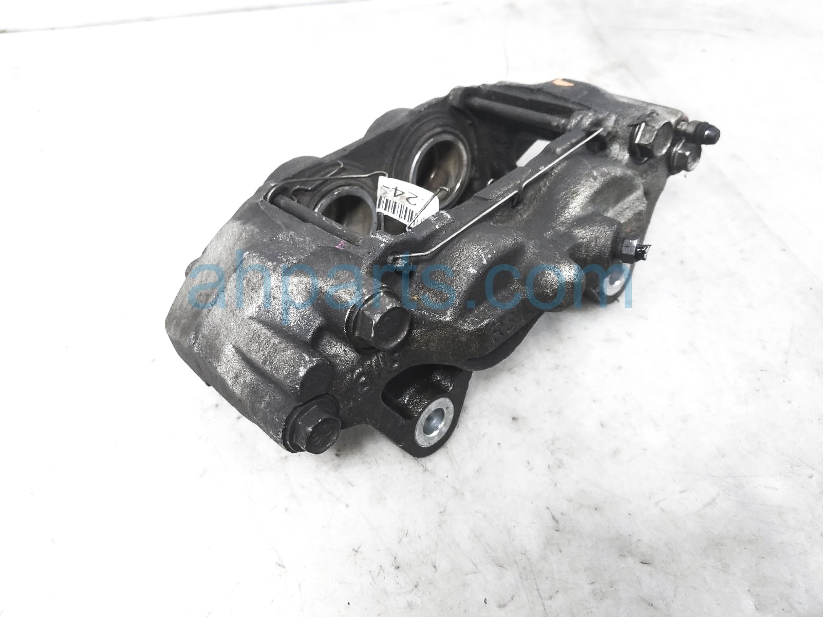 $70 Toyota FR/LH BRAKE CALIPER