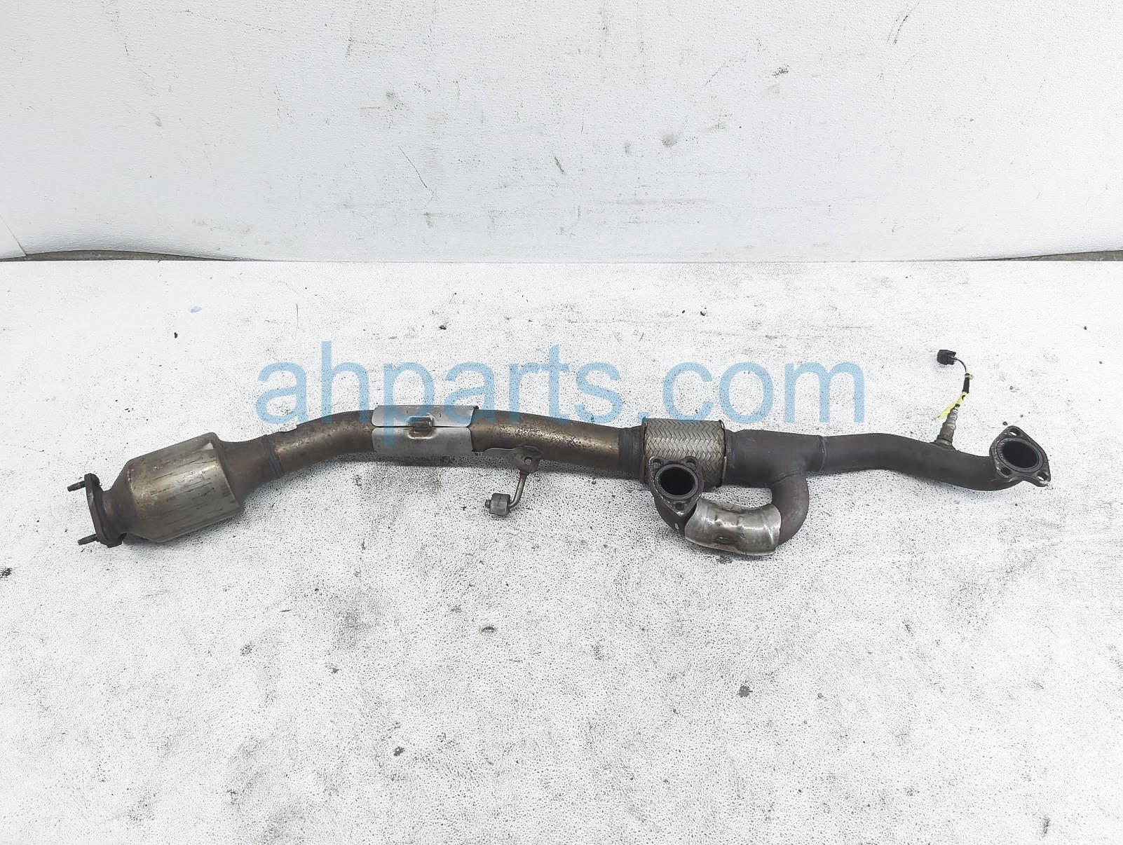 $275 Honda EXHAUST CATALYTIC CONVERTER PIPE