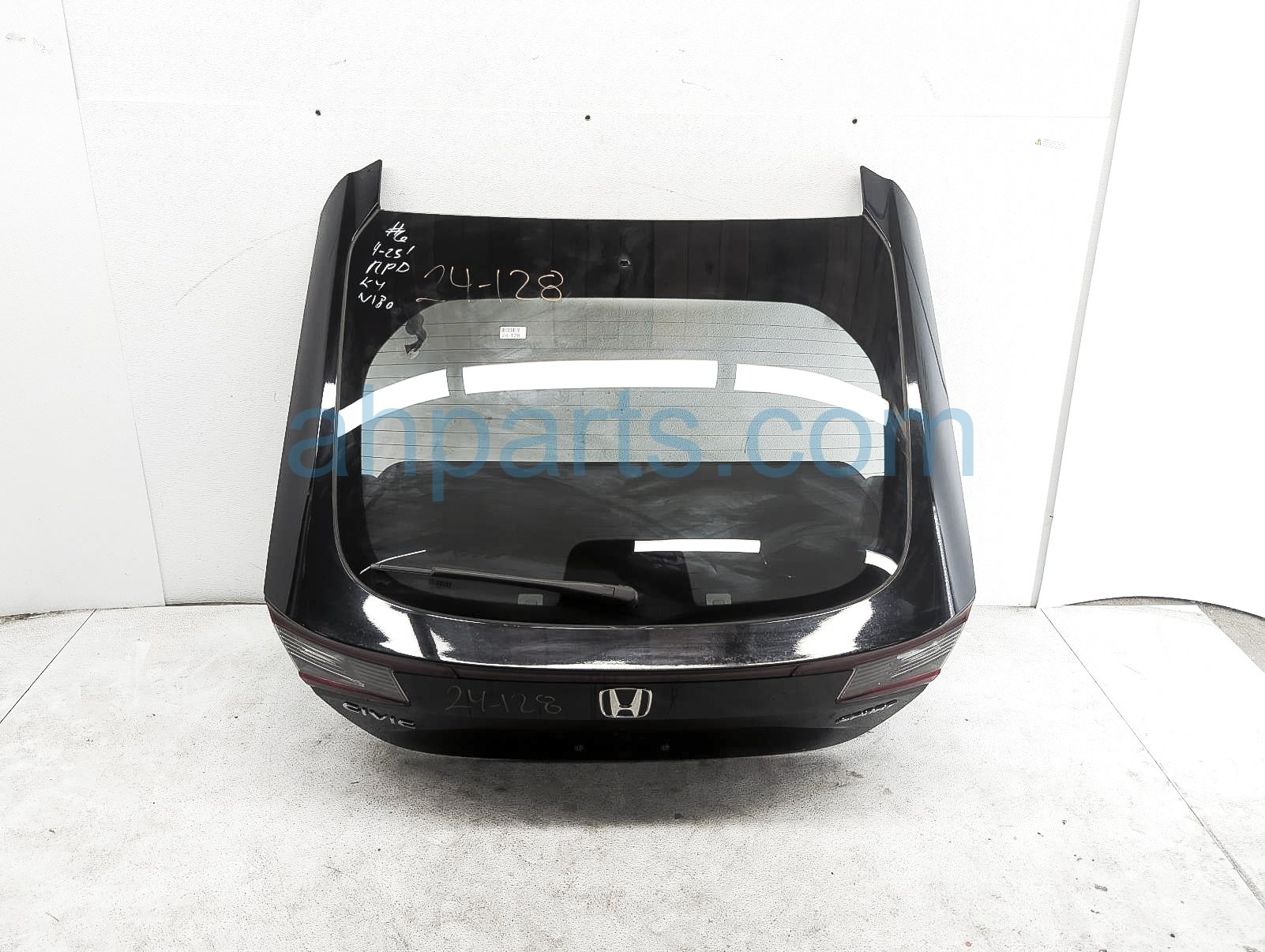 $2000 Honda LIFT GATE / TAIL GATE - BLACK